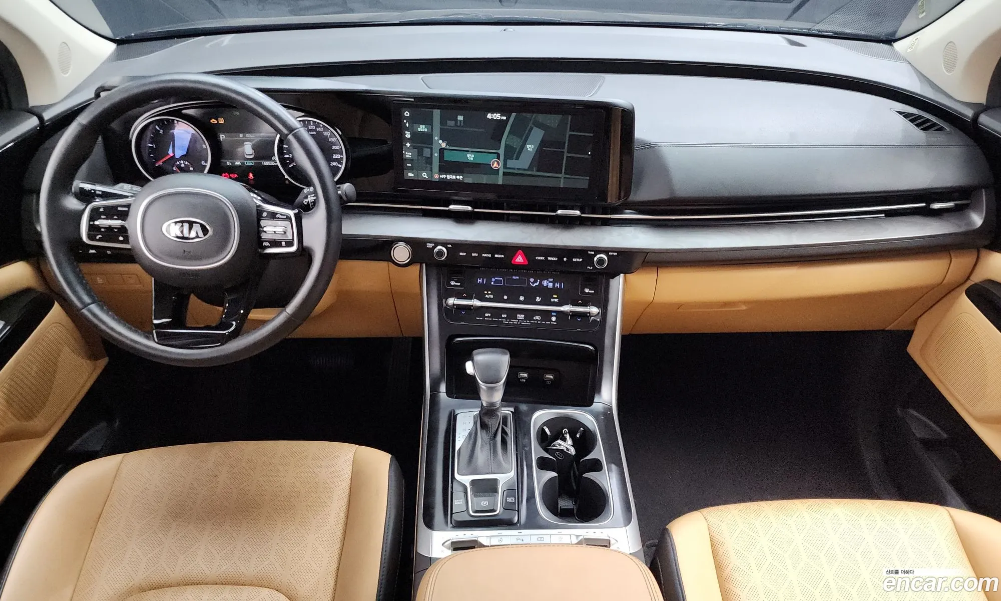 Kia Carnival 2020 — 10