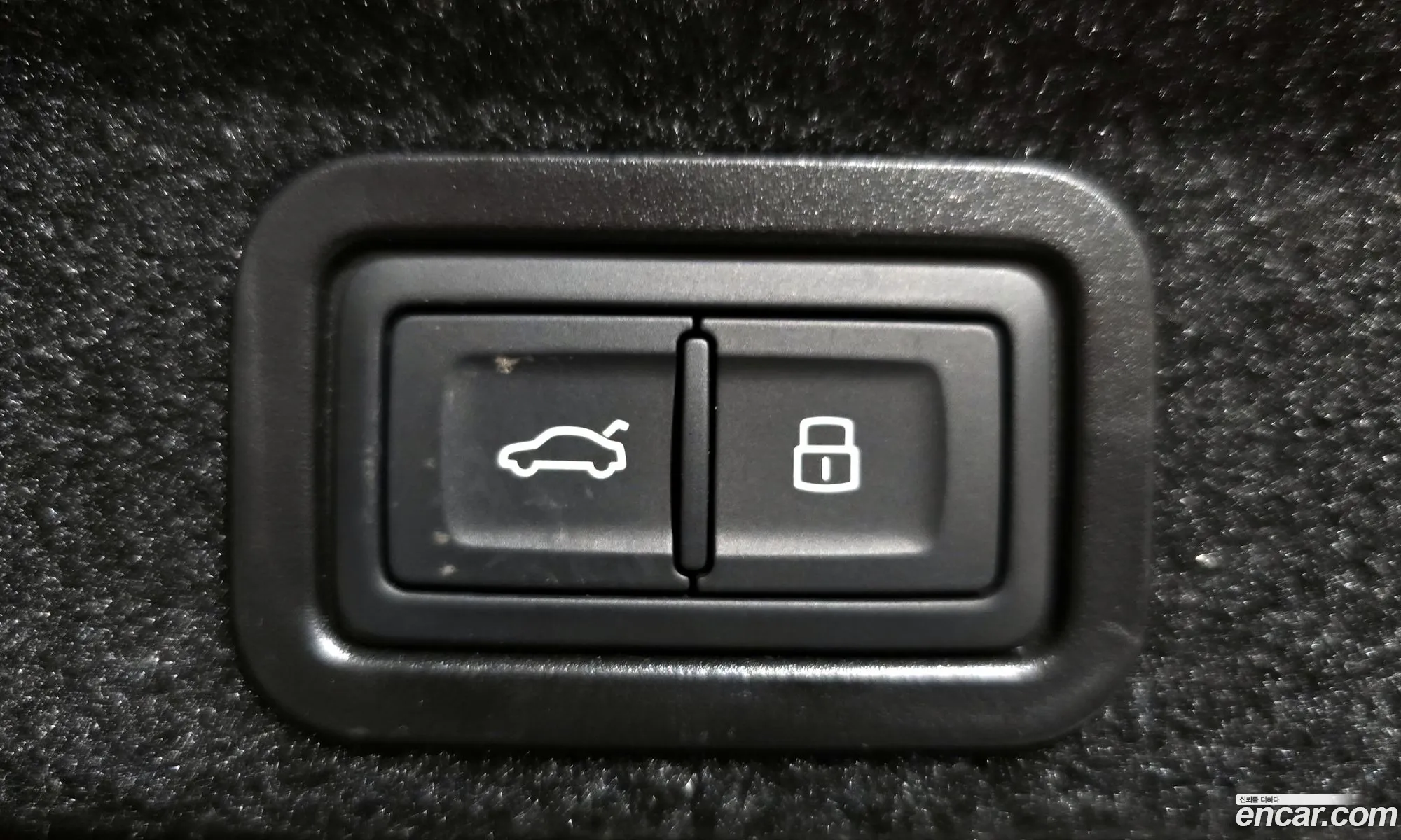 Audi A6 2023 WAUZZZF25PN005439 — 6