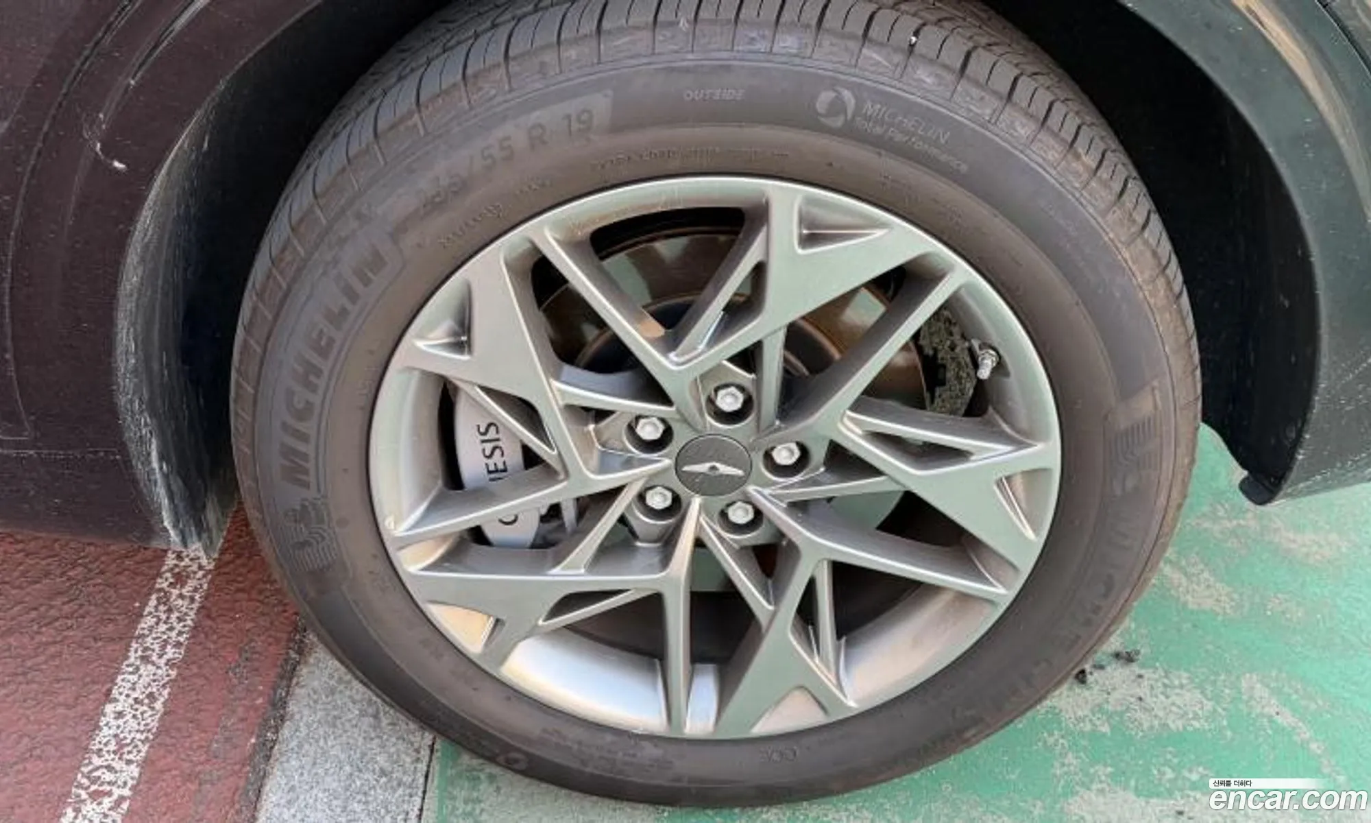 Genesis GV70 2024 — 8