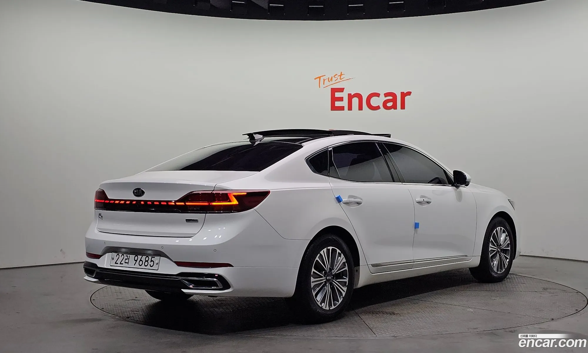 Kia K7 Premier Hybrid 2019 — 6