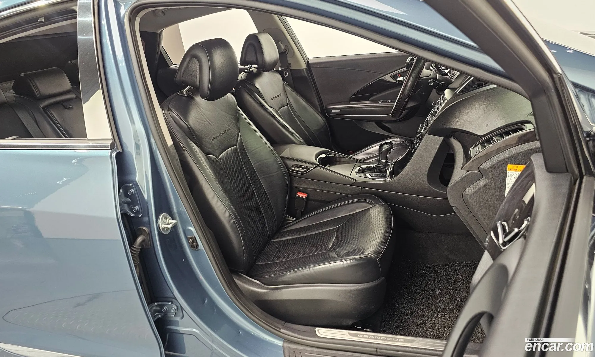 Hyundai Grandeur HG Hybrid 2015 — 15