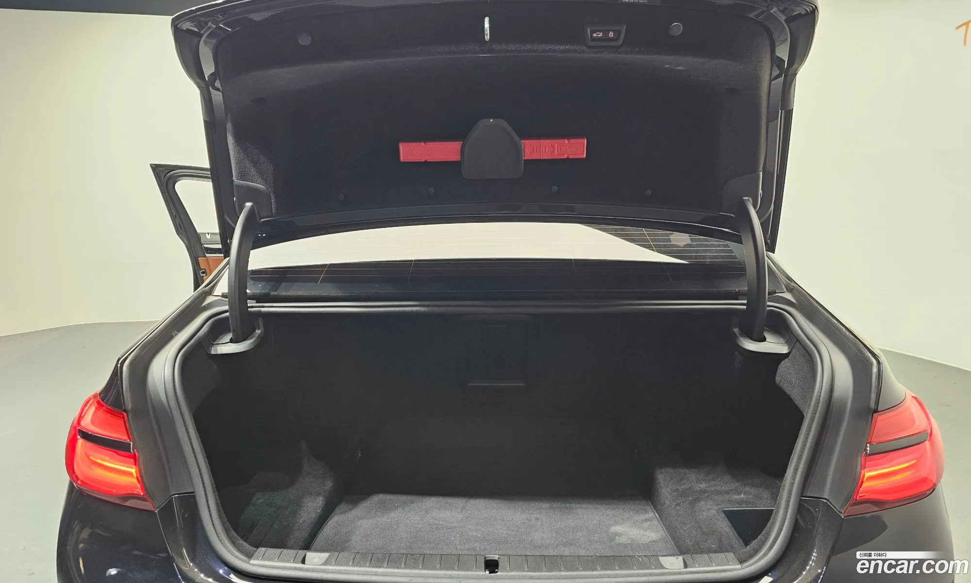 BMW 7 Series 2016 WBA7F2100GG713566 — 20