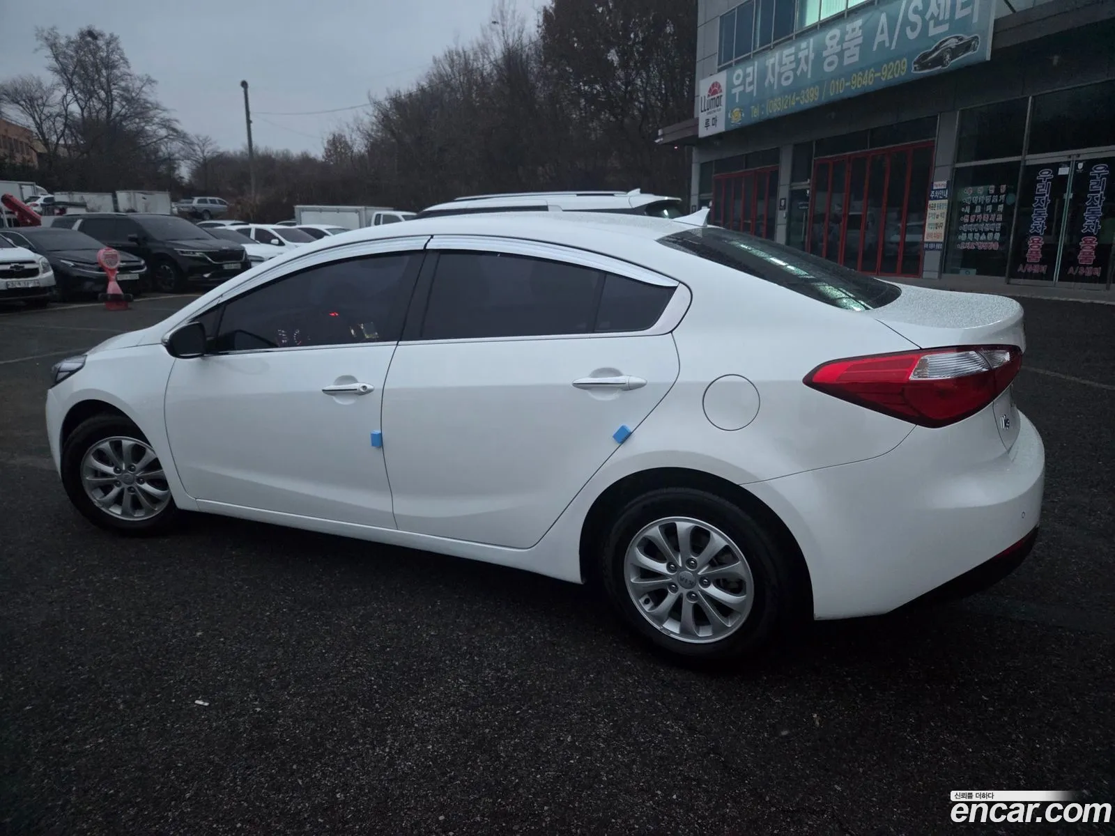 Kia K3 2014 — 16