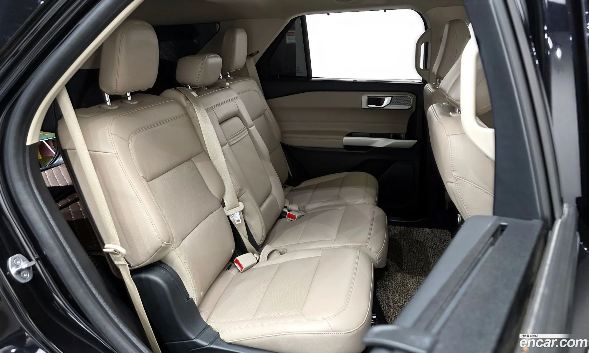 Ford Explorer 6th Gen 2021 1FMSK8FH7MGA09513 — 11
