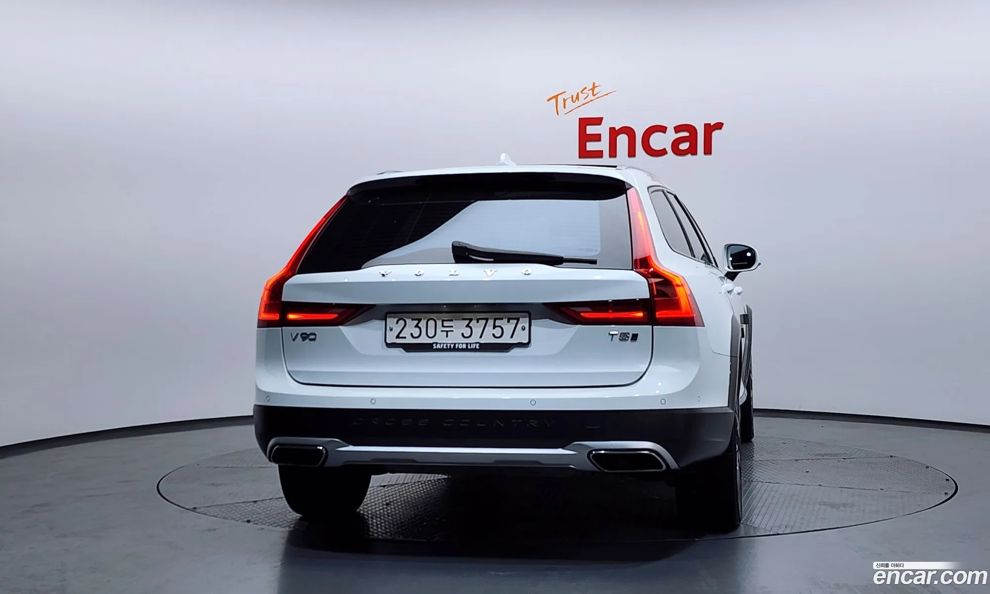 Volvo V90 Cross Country 2018 — 4