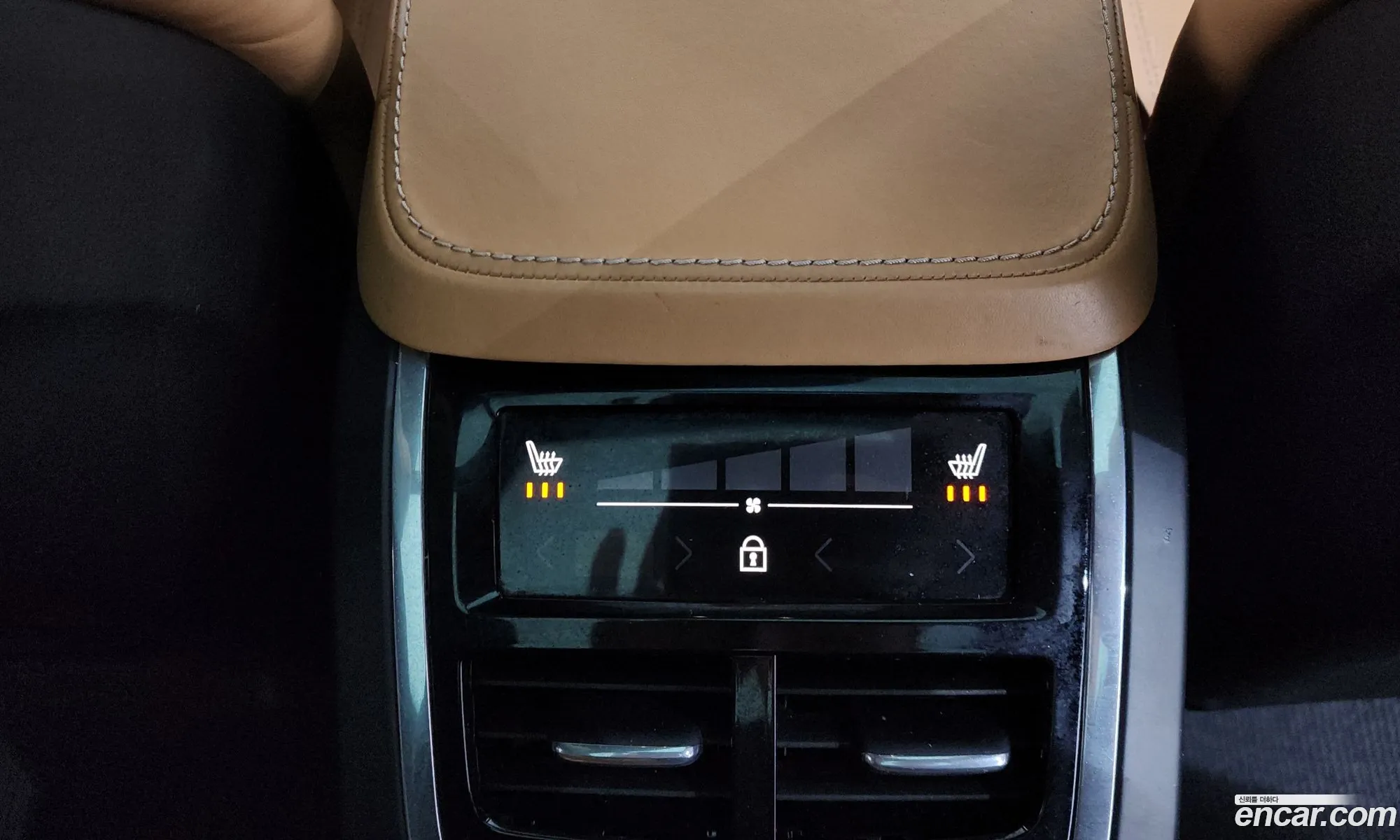 Volvo V90 Cross Country 2018 — 17