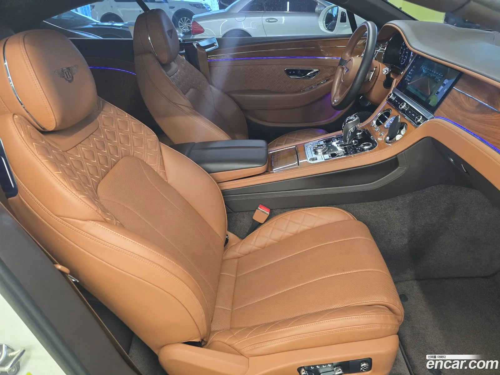 Bentley Continental GT 2020 — 10