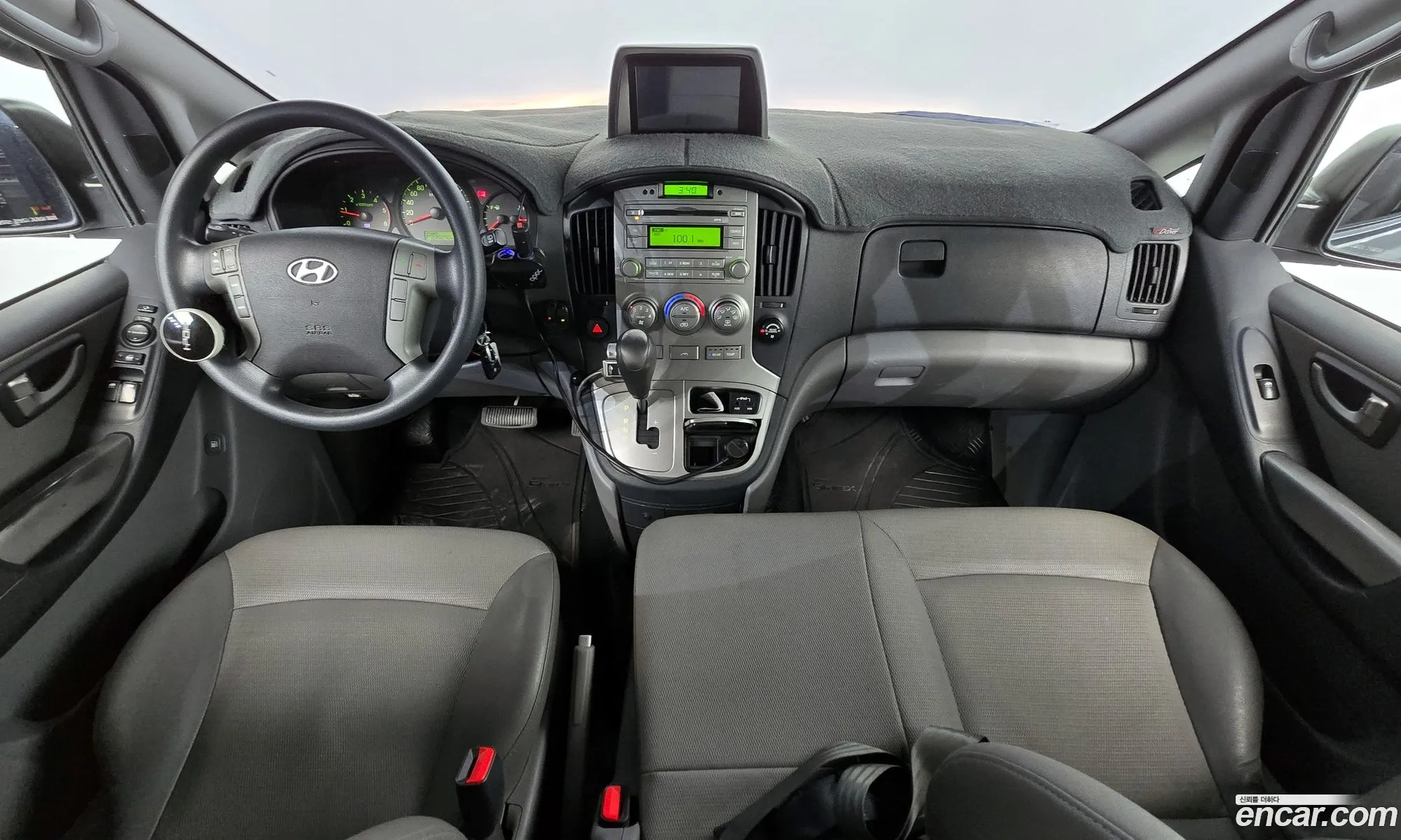 Hyundai Grand Starex 2011 — 5