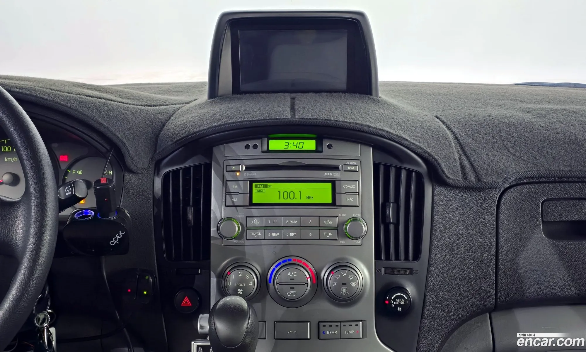 Hyundai Grand Starex 2011 — 11