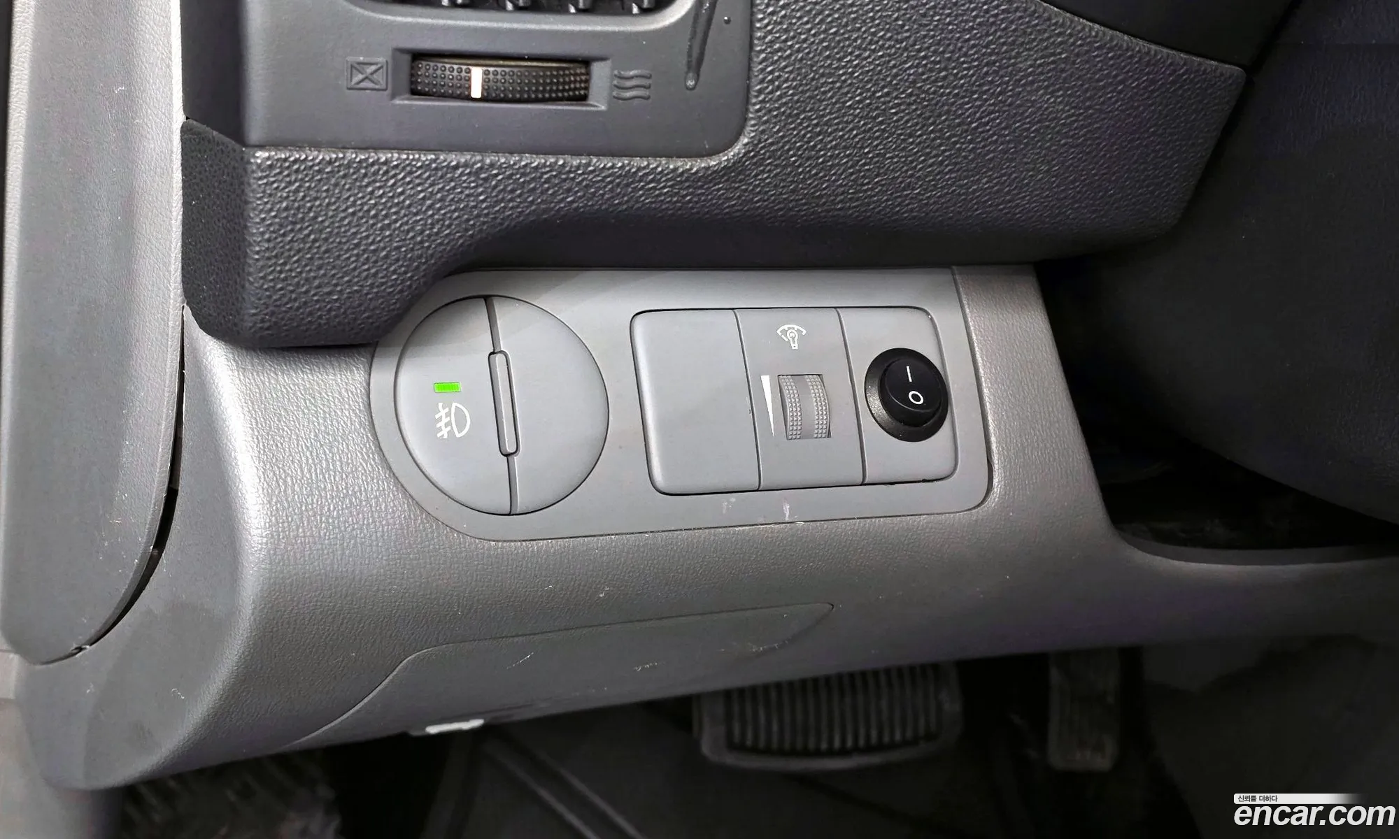 Hyundai Grand Starex 2011 — 14