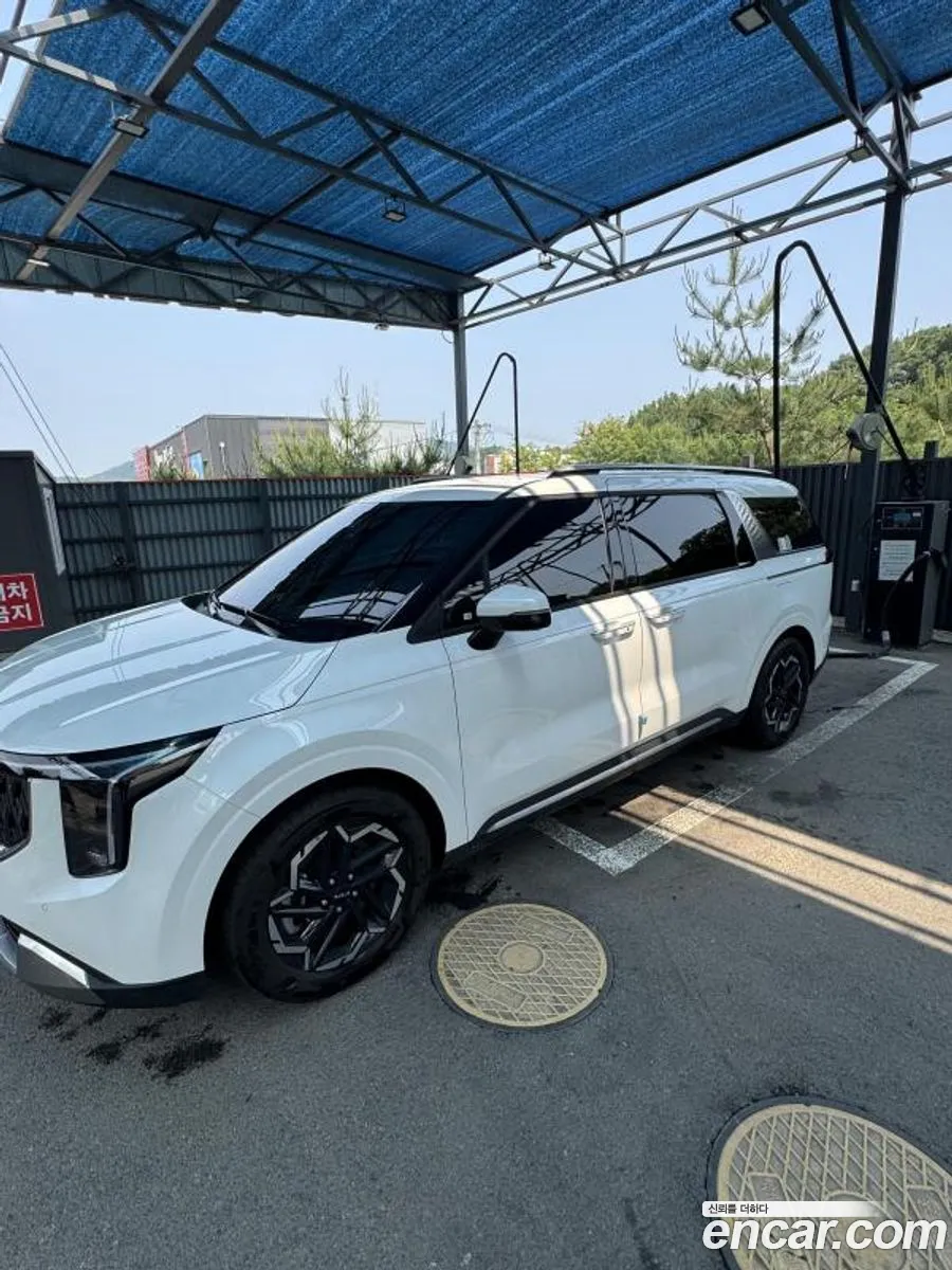 Kia Carnival 2024 — 12