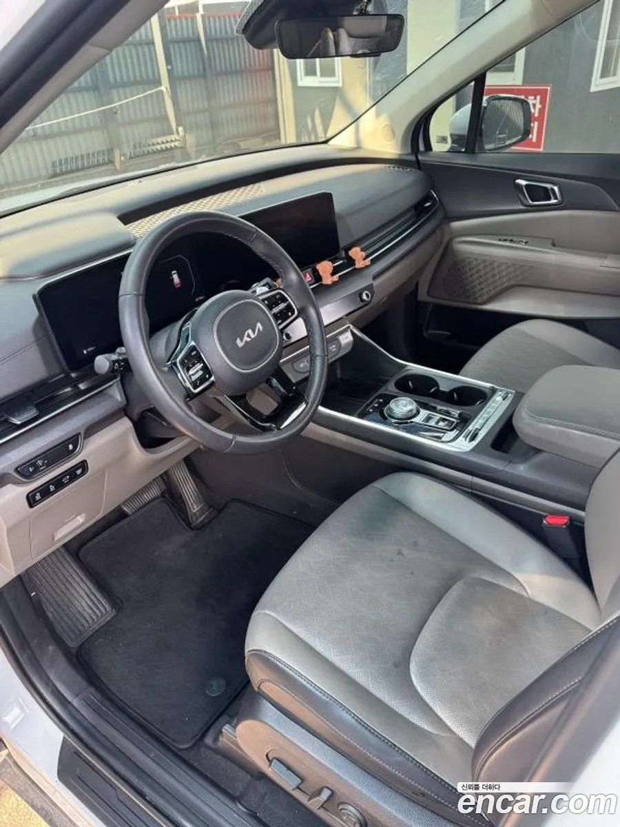 Kia Carnival 2024 — 3