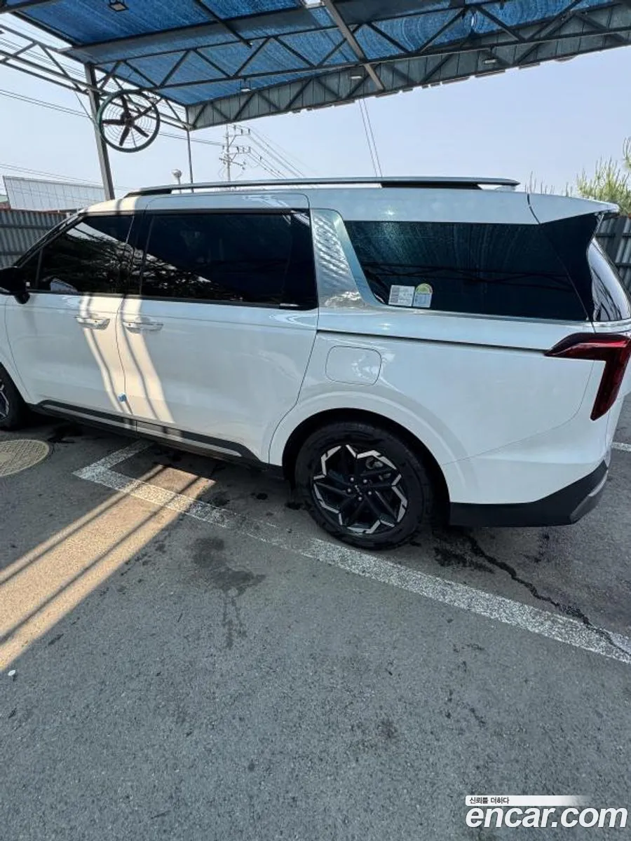 Kia Carnival 2024 — 13