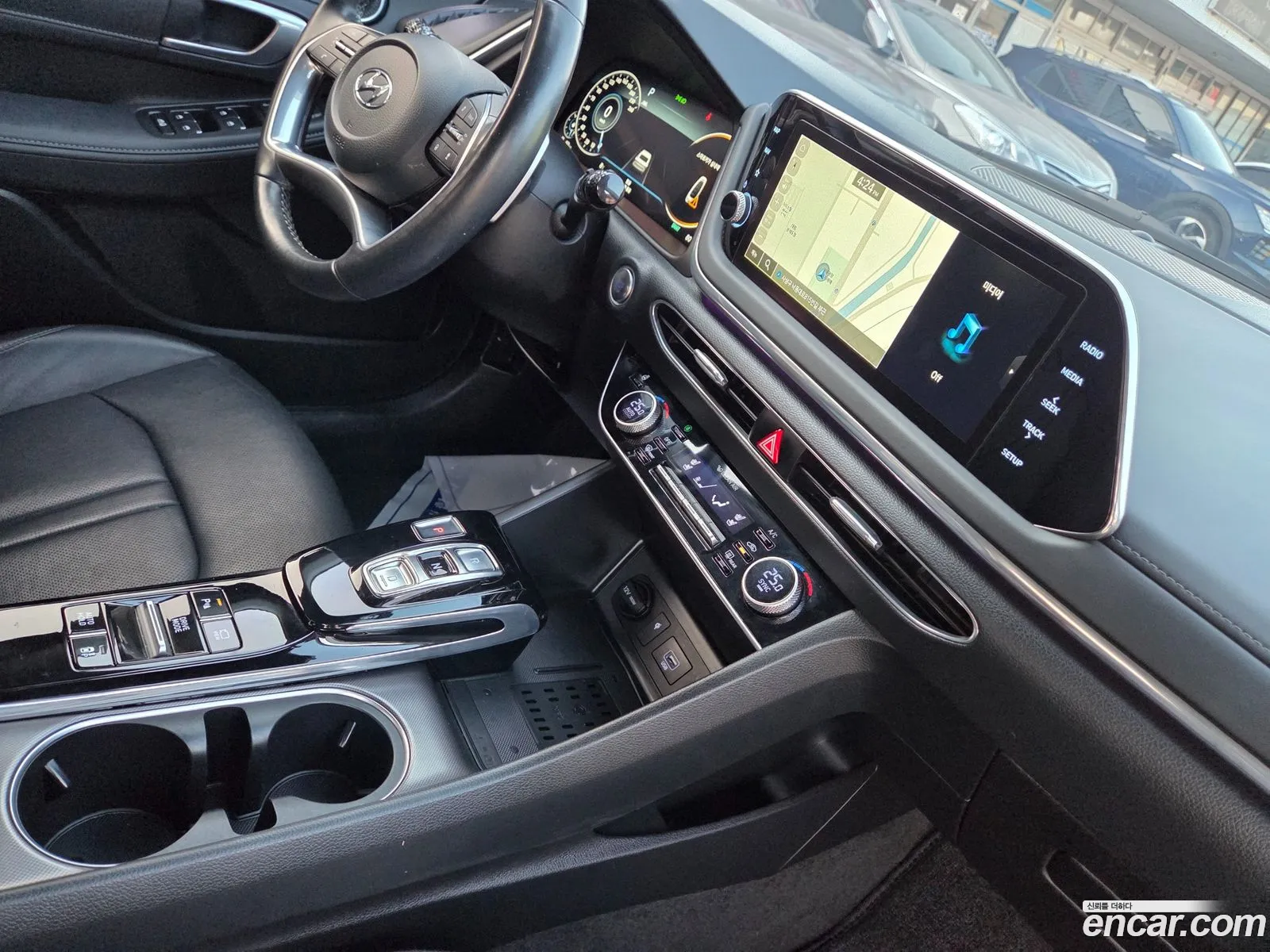 Hyundai Sonata 2021 — 14