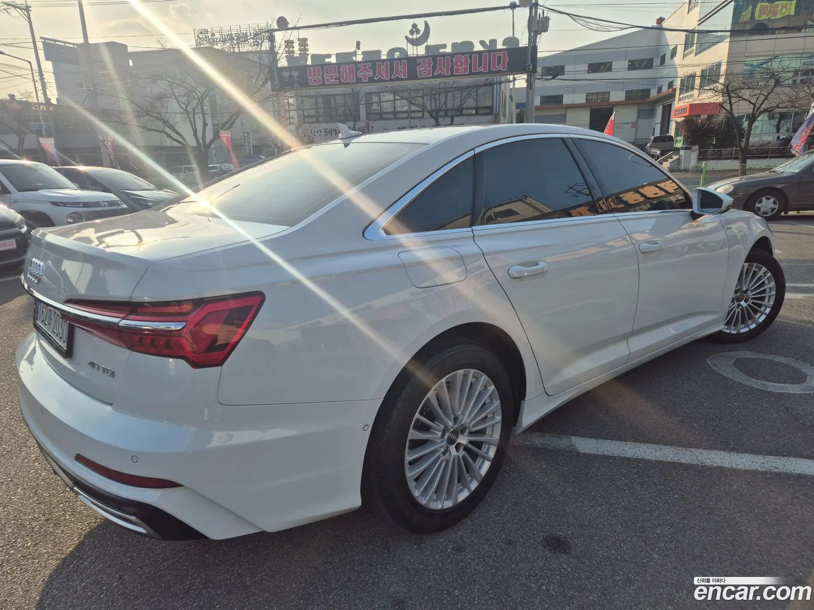 Audi A6 2020 — 17