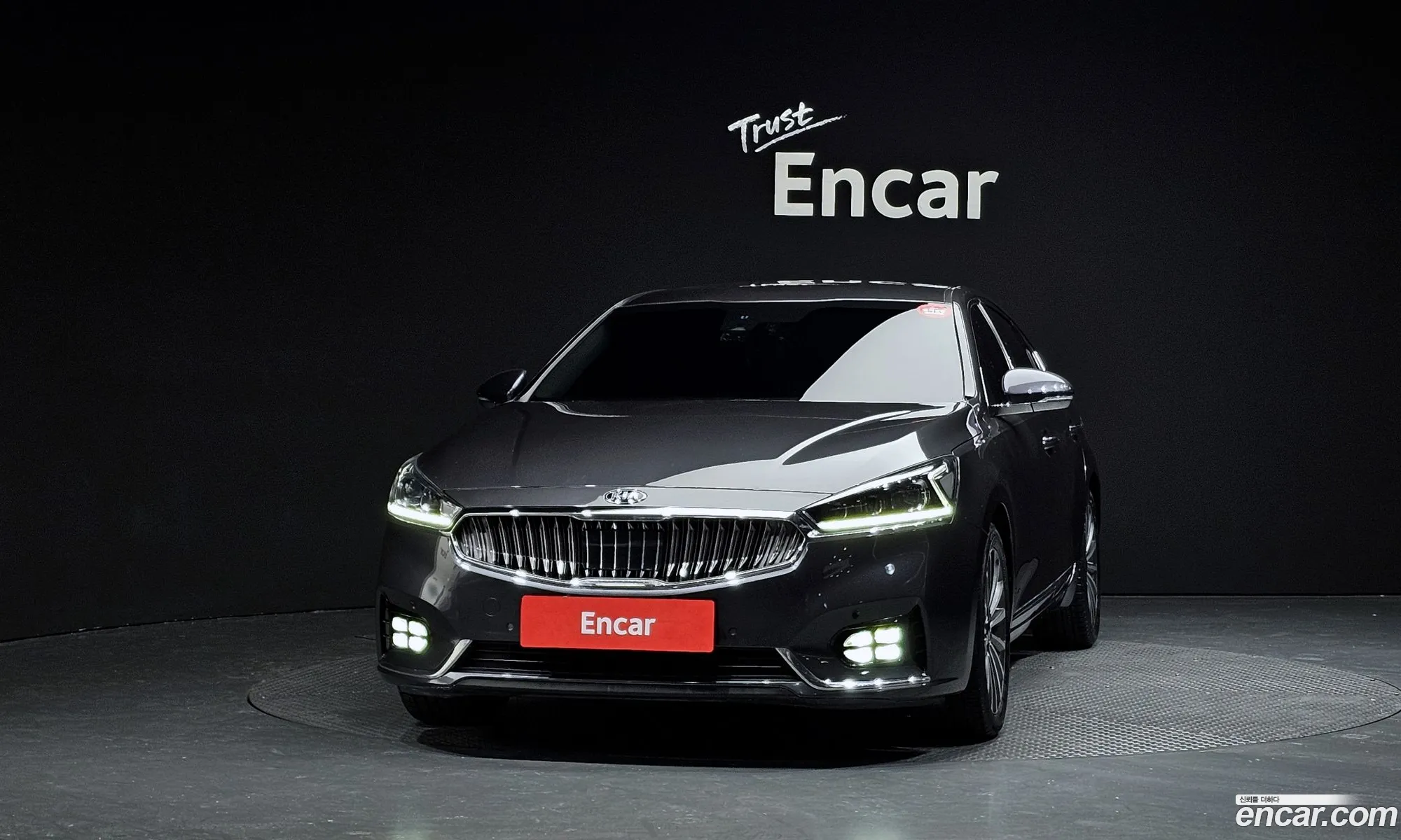 Kia K7 2019 — 3