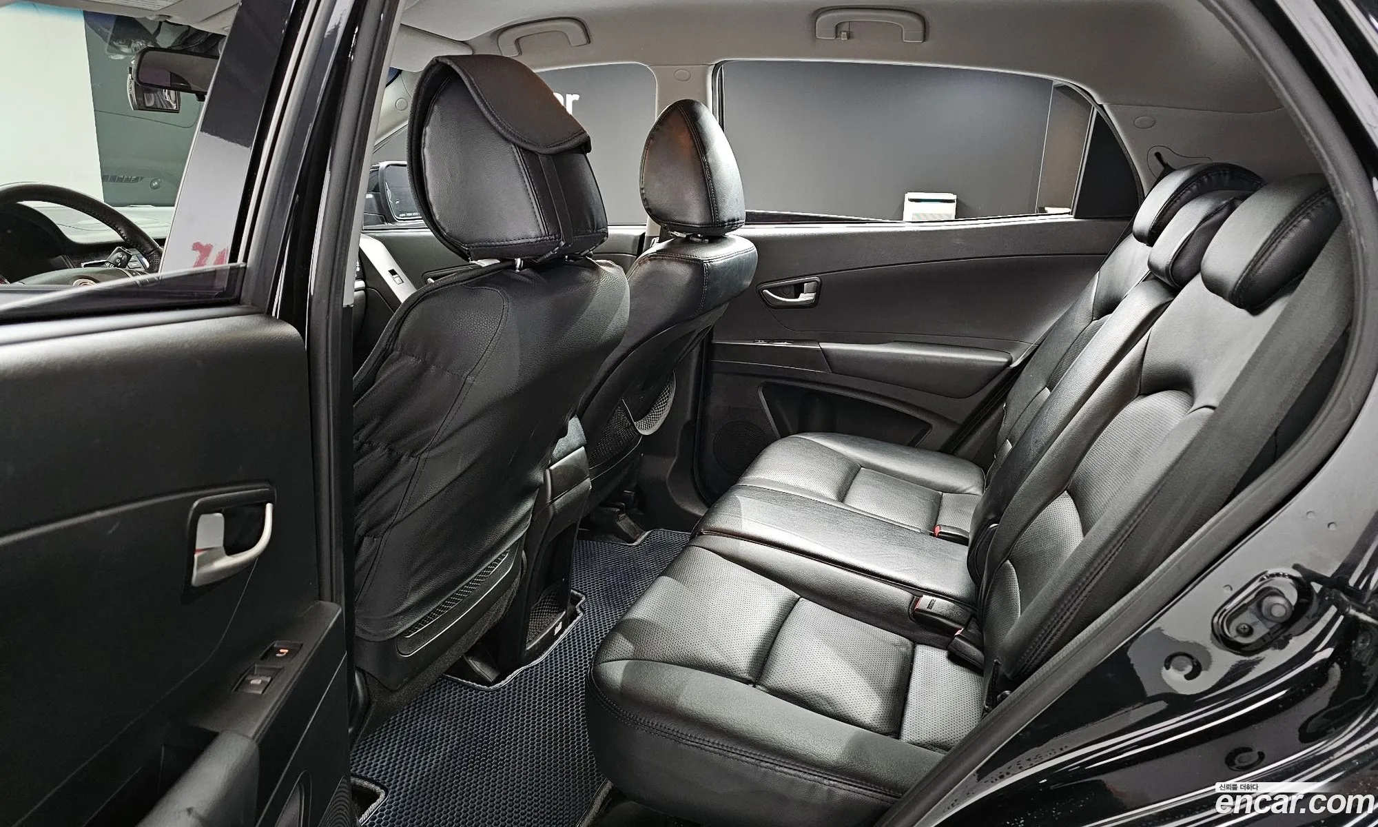 KG Mobility (SsangYong) Korando C 2012 — 16