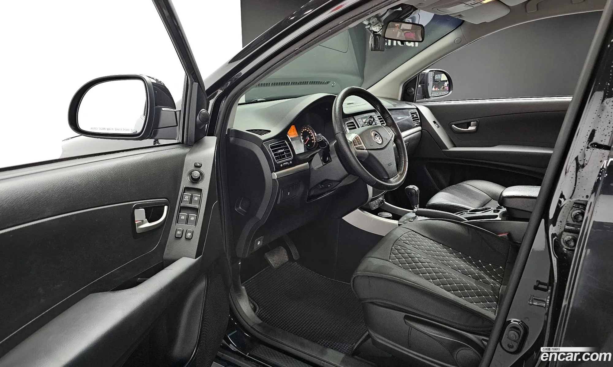 KG Mobility (SsangYong) Korando C 2012 — 12