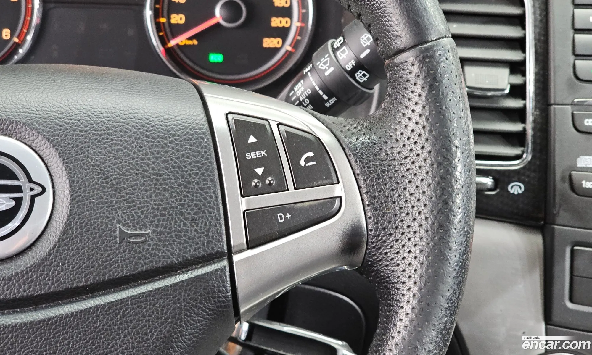 KG Mobility (SsangYong) Korando C 2012 — 5