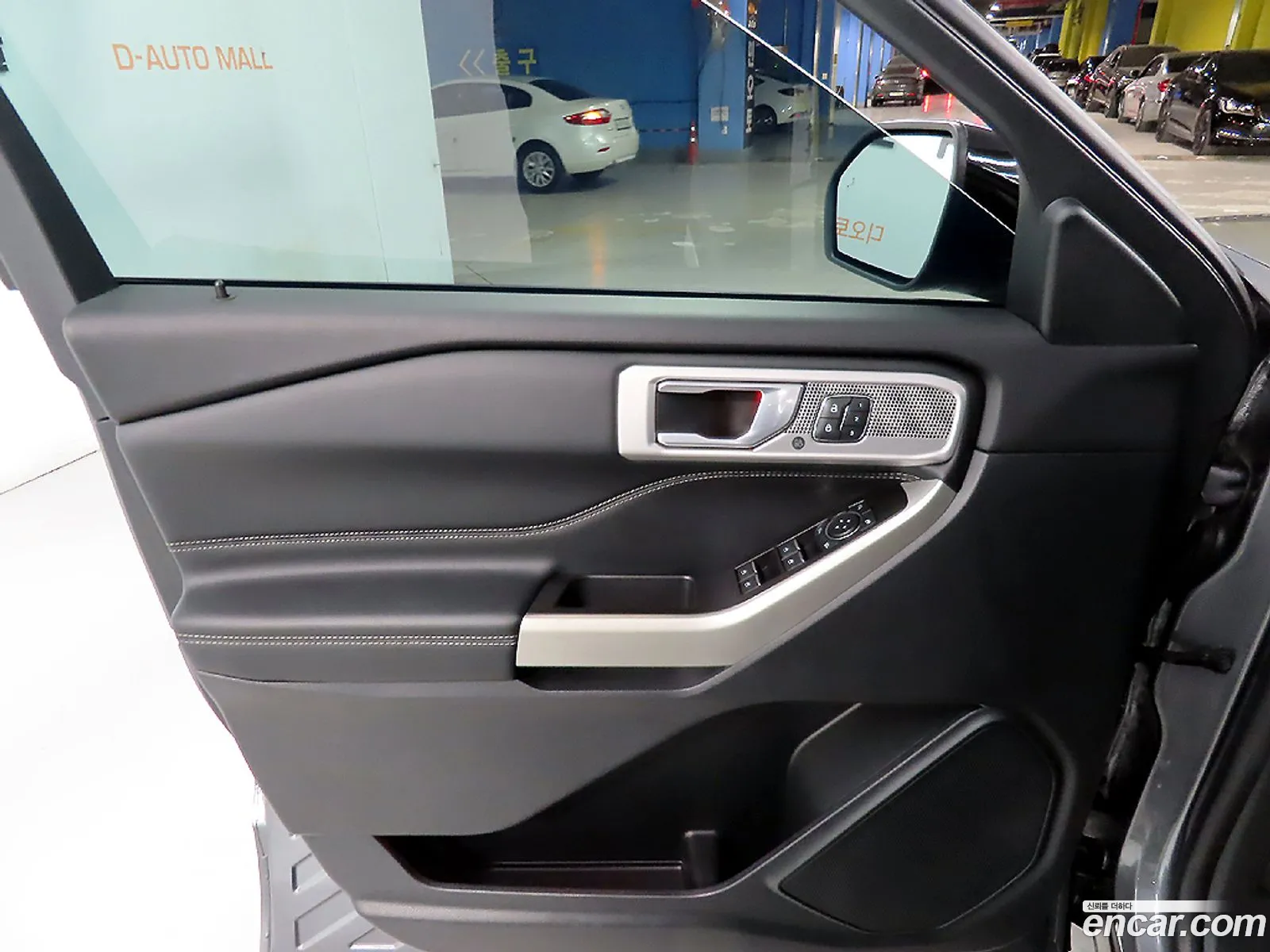 Ford Explorer 6th Gen 2021 — 8
