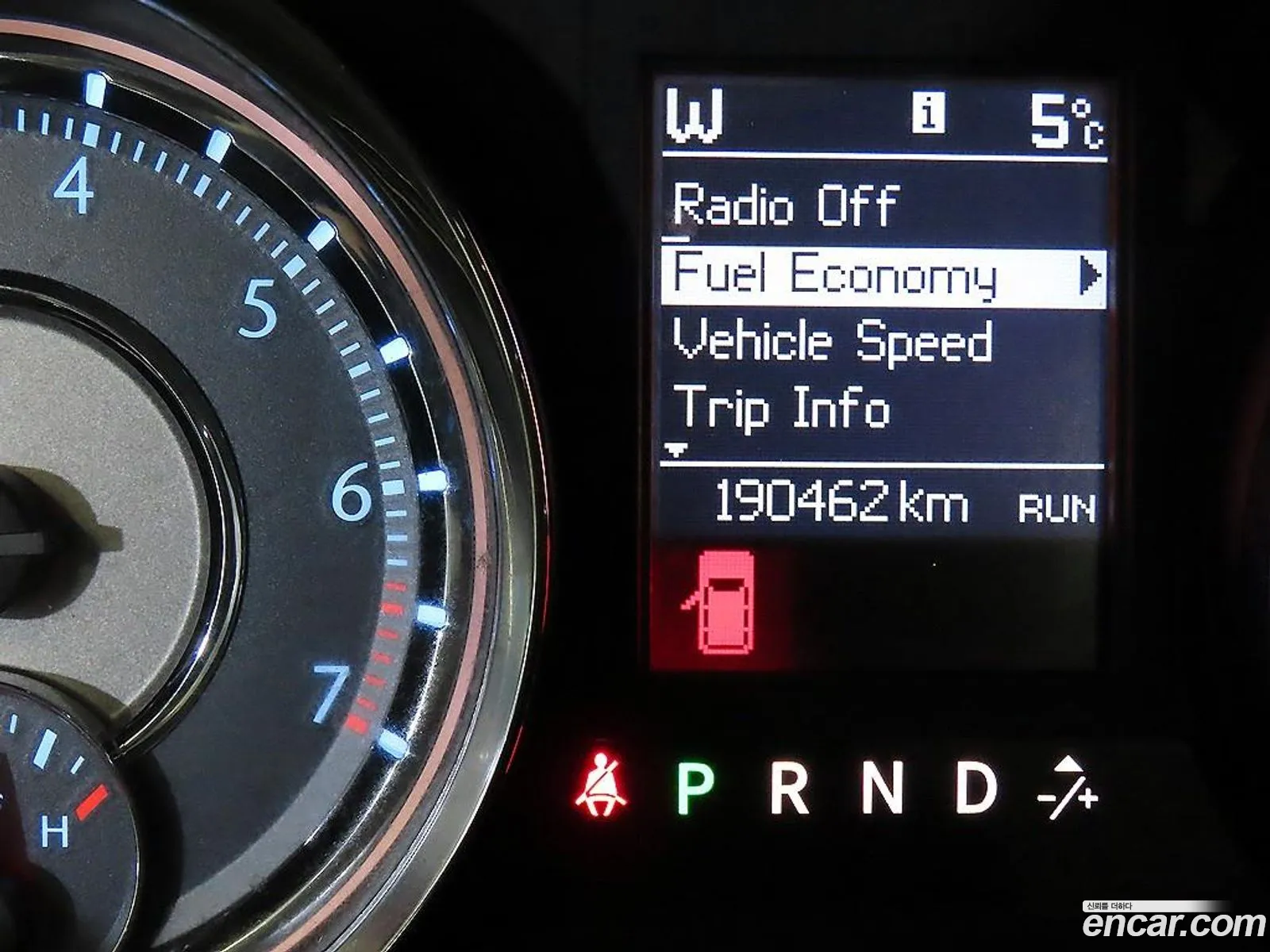 Chrysler Grand Voyager 2011 — 8