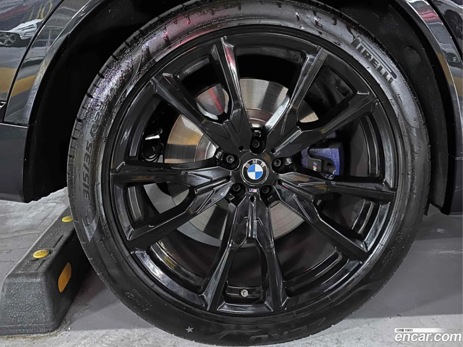 BMW X7 2024 — 8
