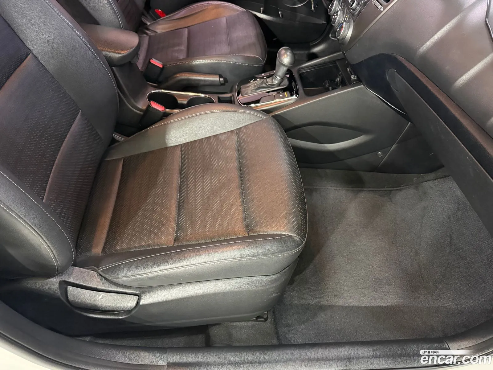 Kia K3 2017 — 10