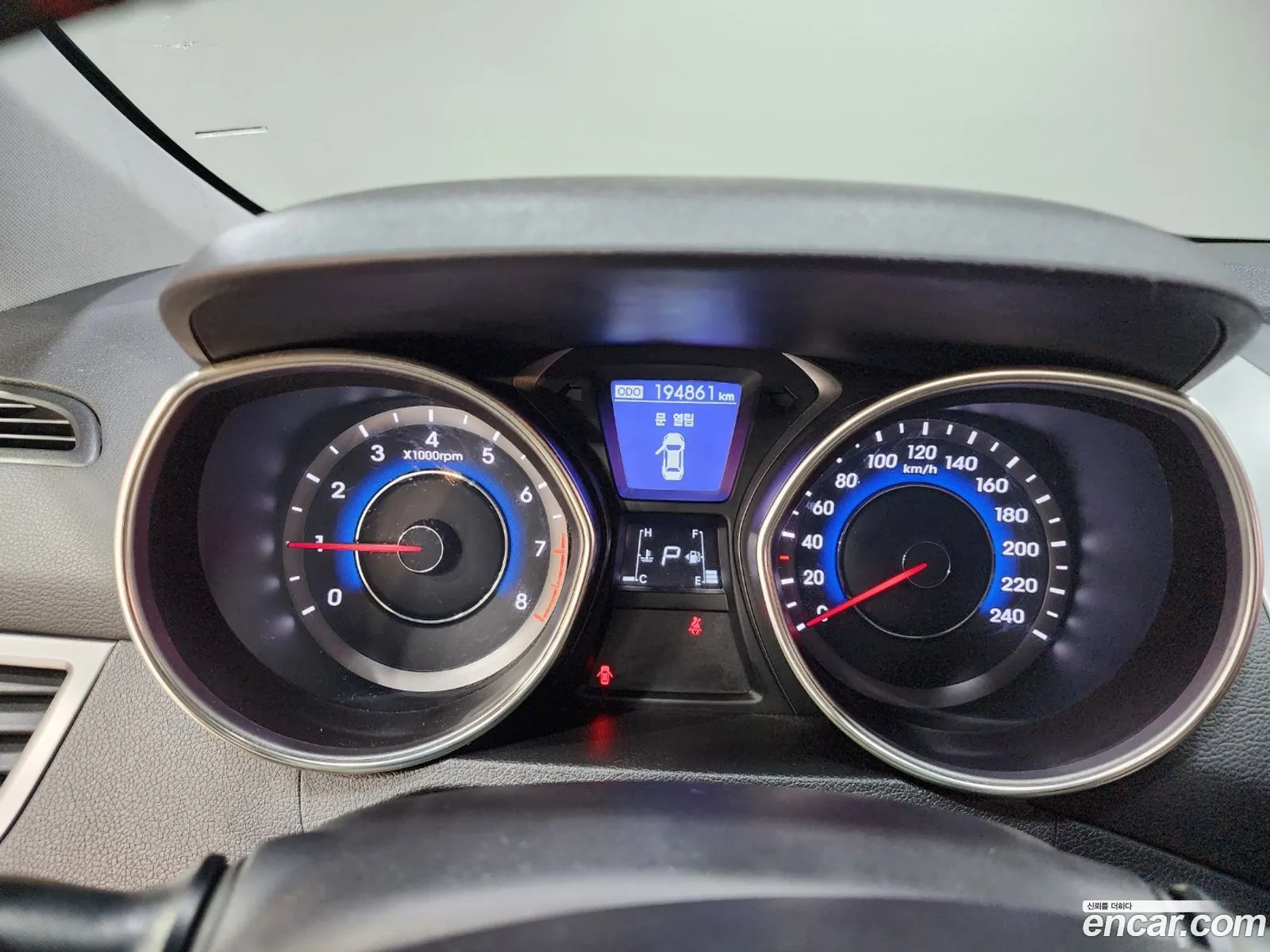 Hyundai Elantra MD 2012 — 10