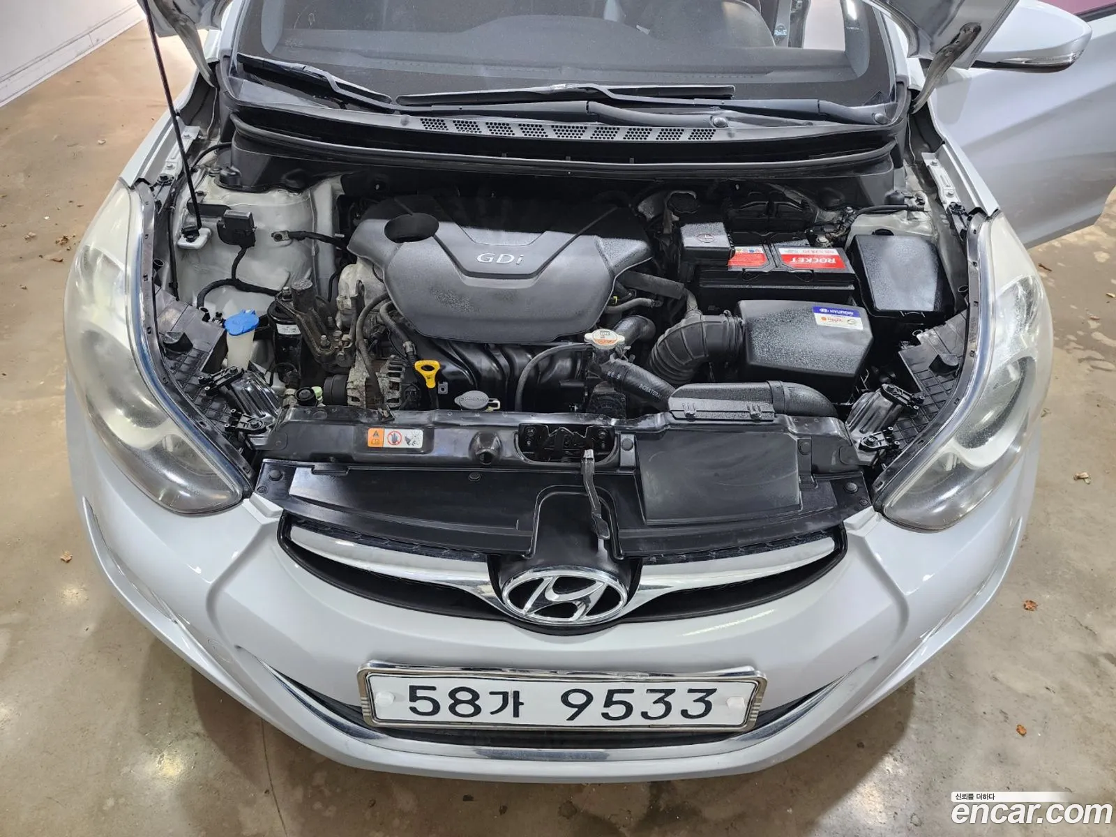 Hyundai Elantra MD 2012 — 17