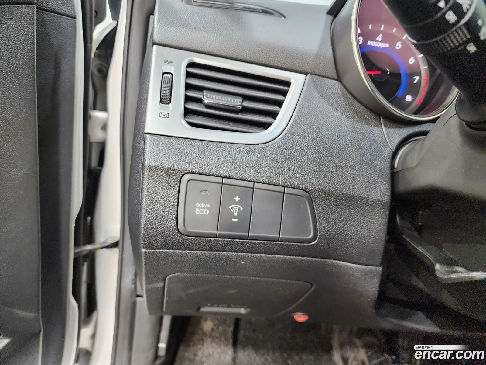 Hyundai Elantra MD 2012 — 7