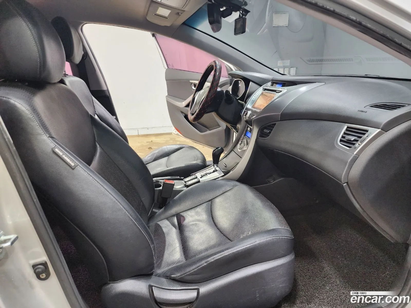 Hyundai Elantra MD 2012 — 18