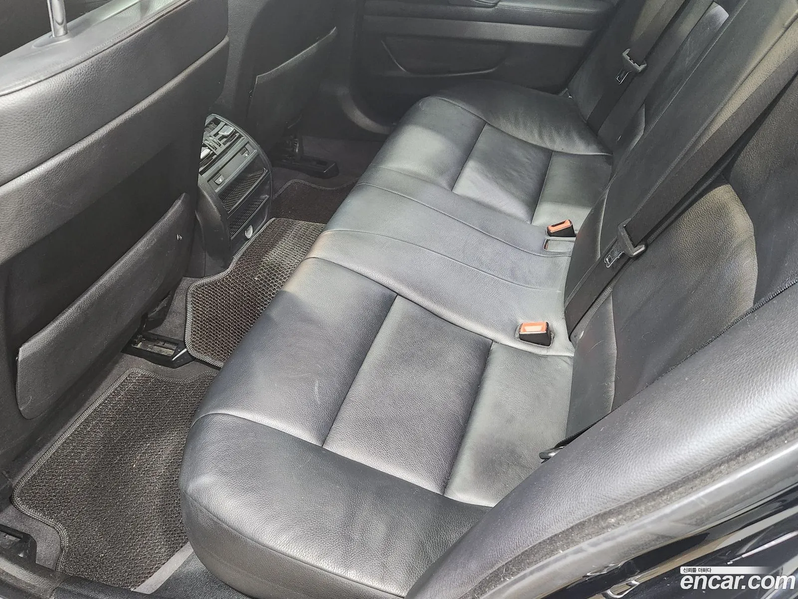 BMW 5 Series 2013 — 19