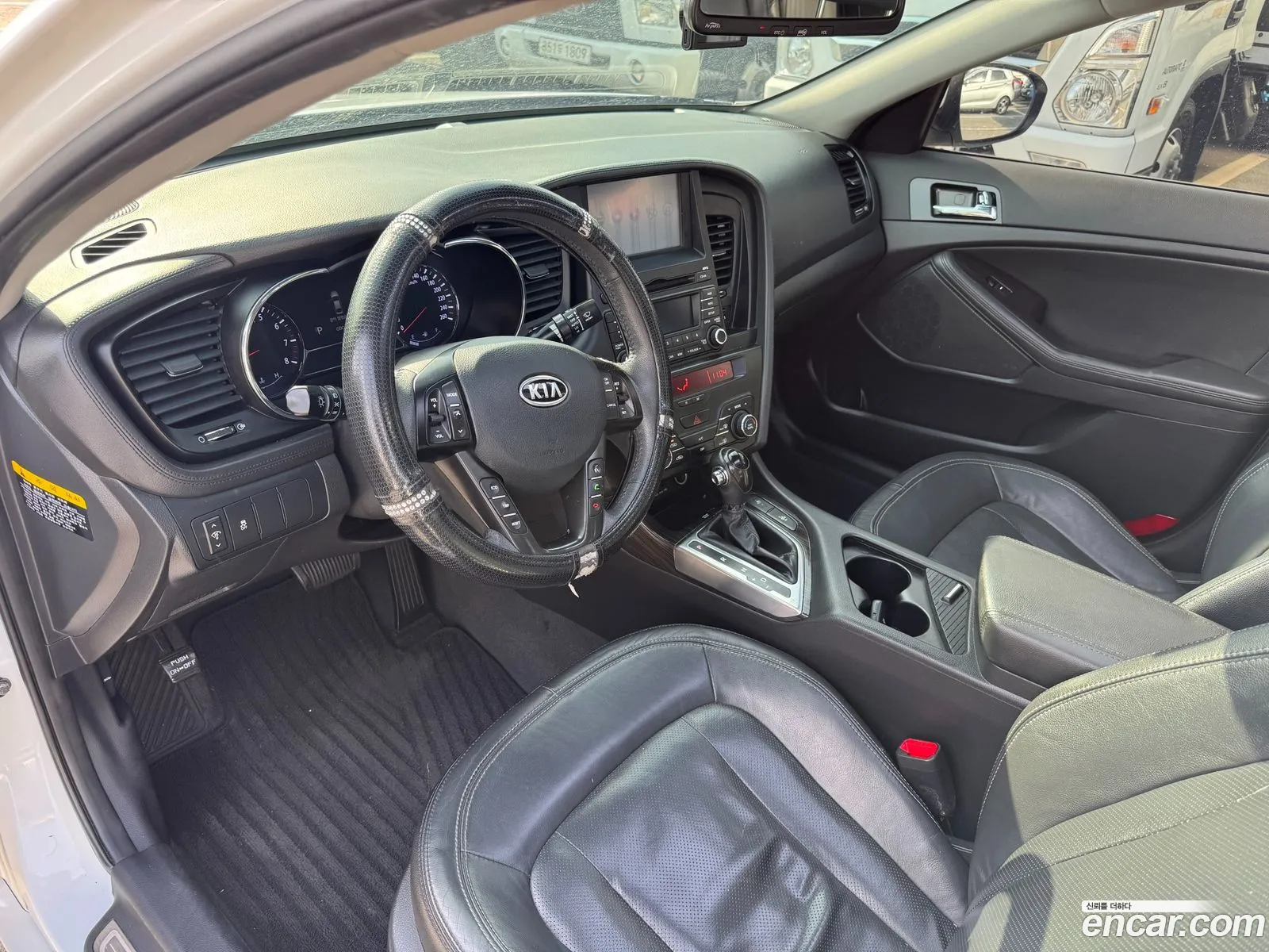 Kia K5 2010 — 13
