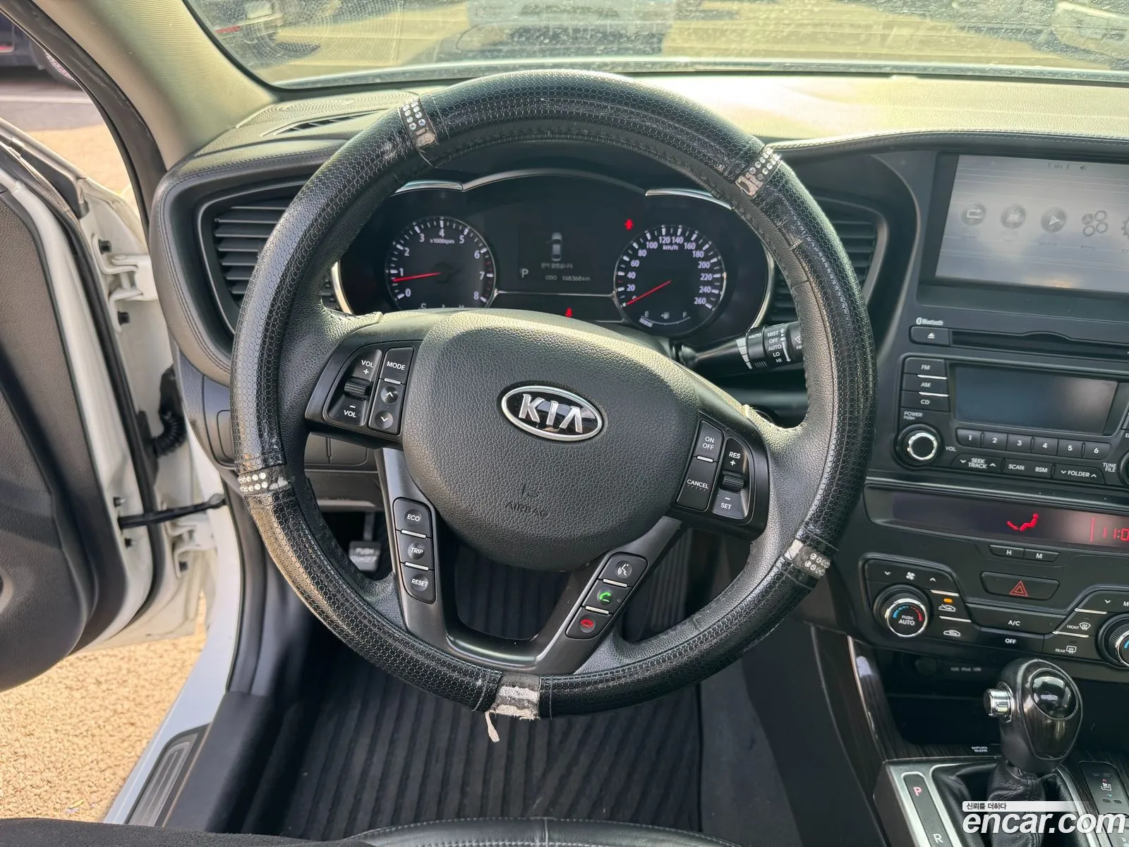 Kia K5 2010 — 10
