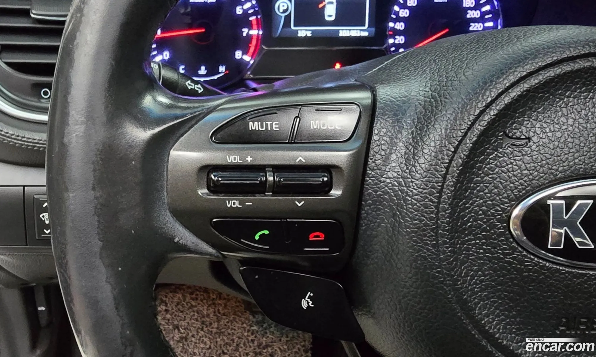 Kia K5 2013 — 17