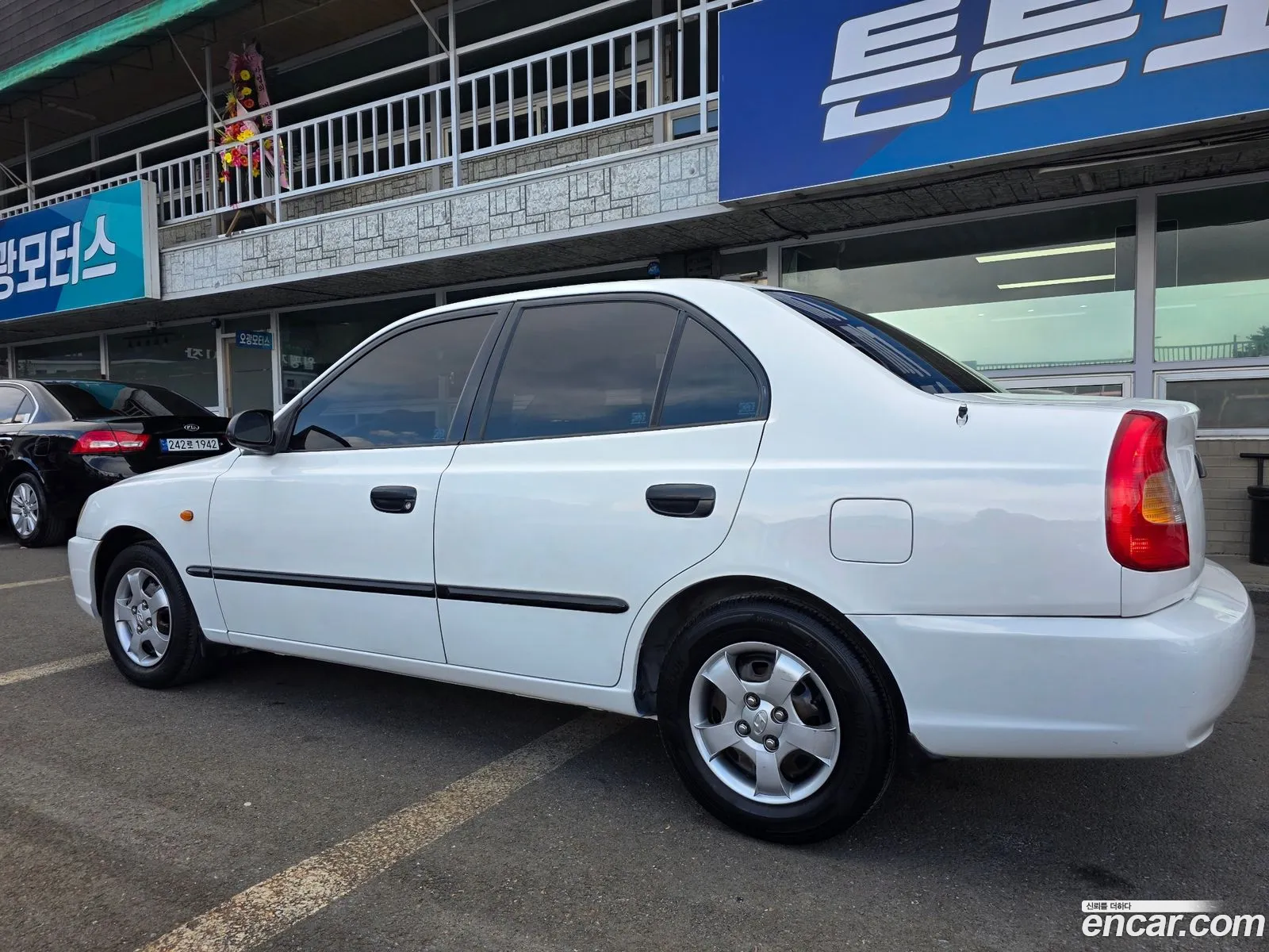Hyundai Verna 2001 — 3