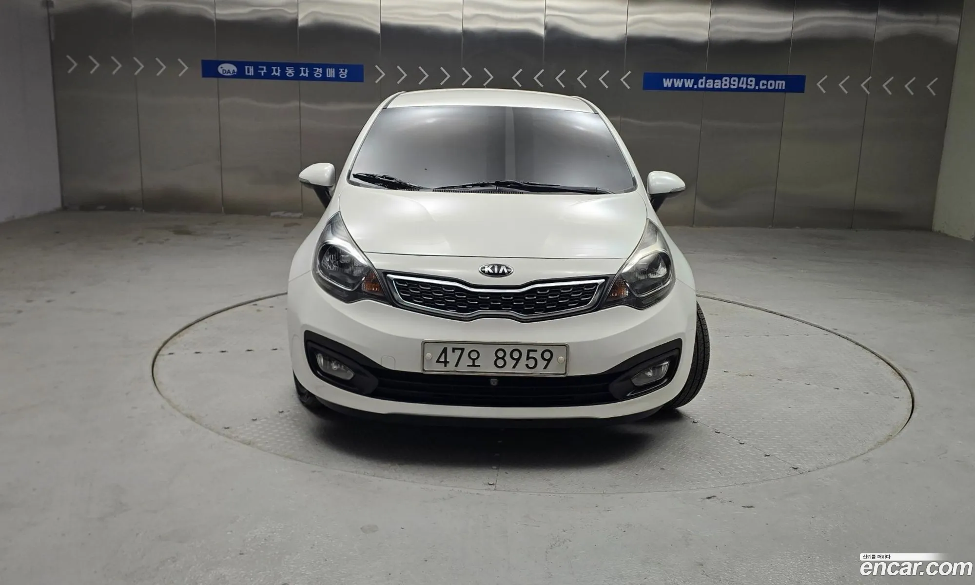 Kia Pride 2014 — 17