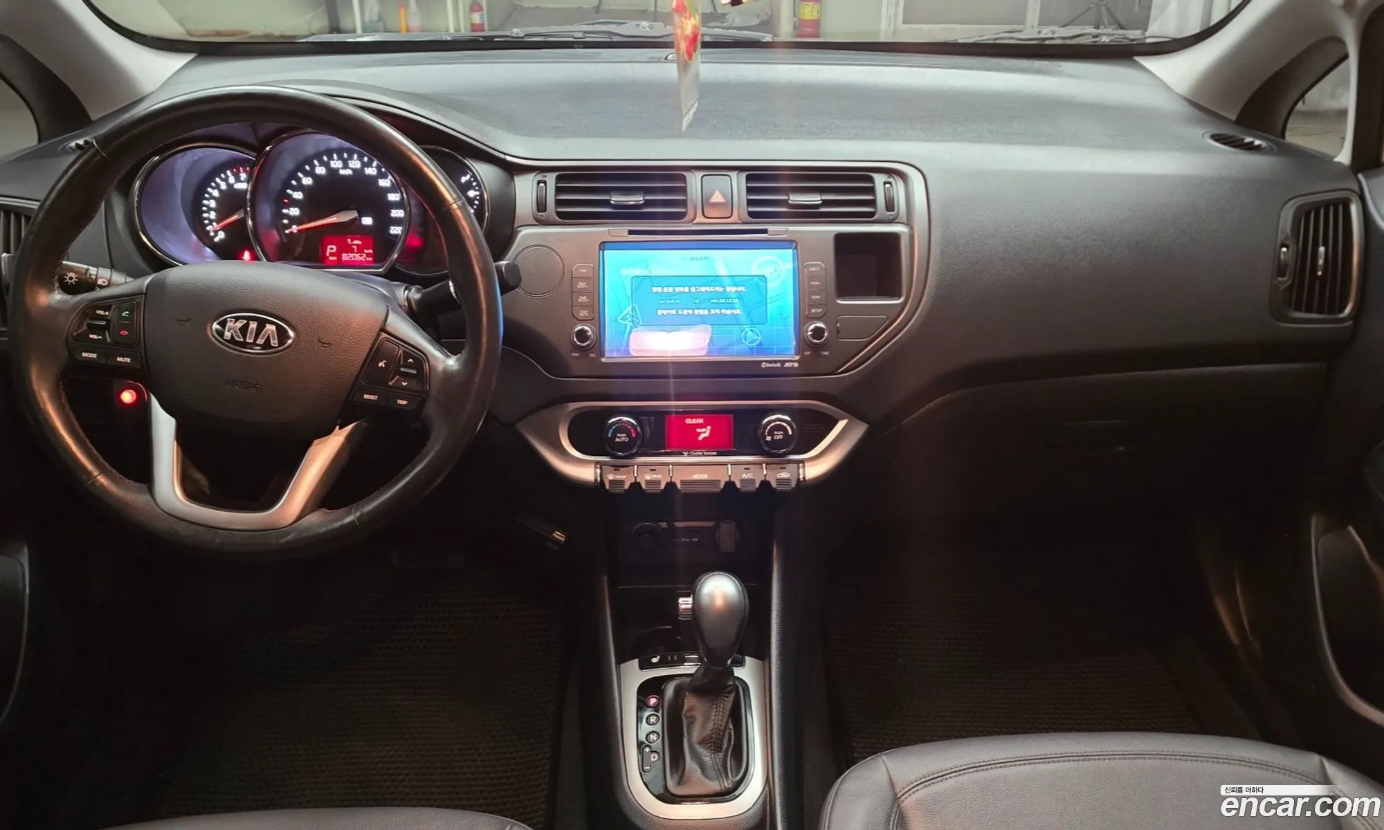 Kia Pride 2014 — 16