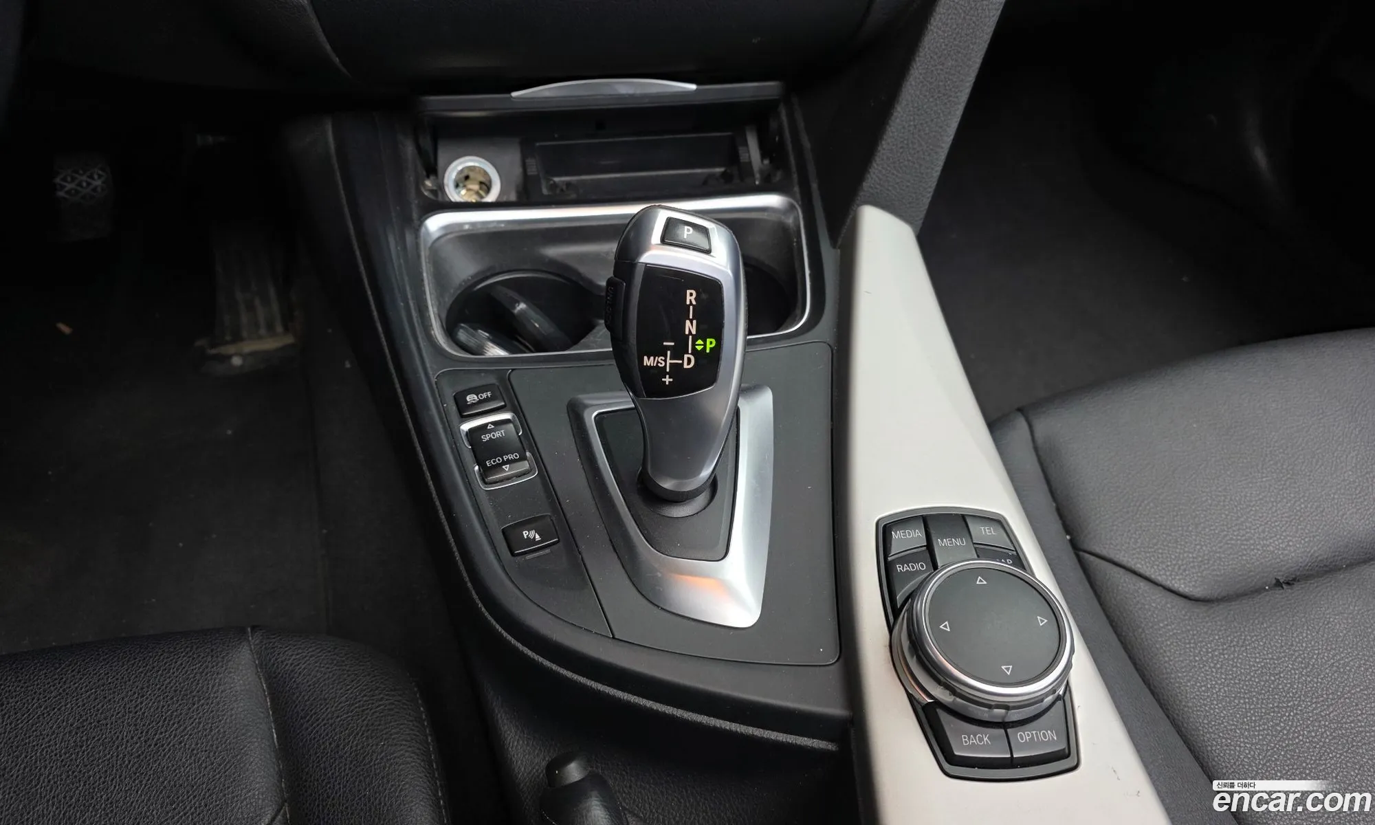 BMW 3 Series 2015 WBA3E1103FF947975 — 14