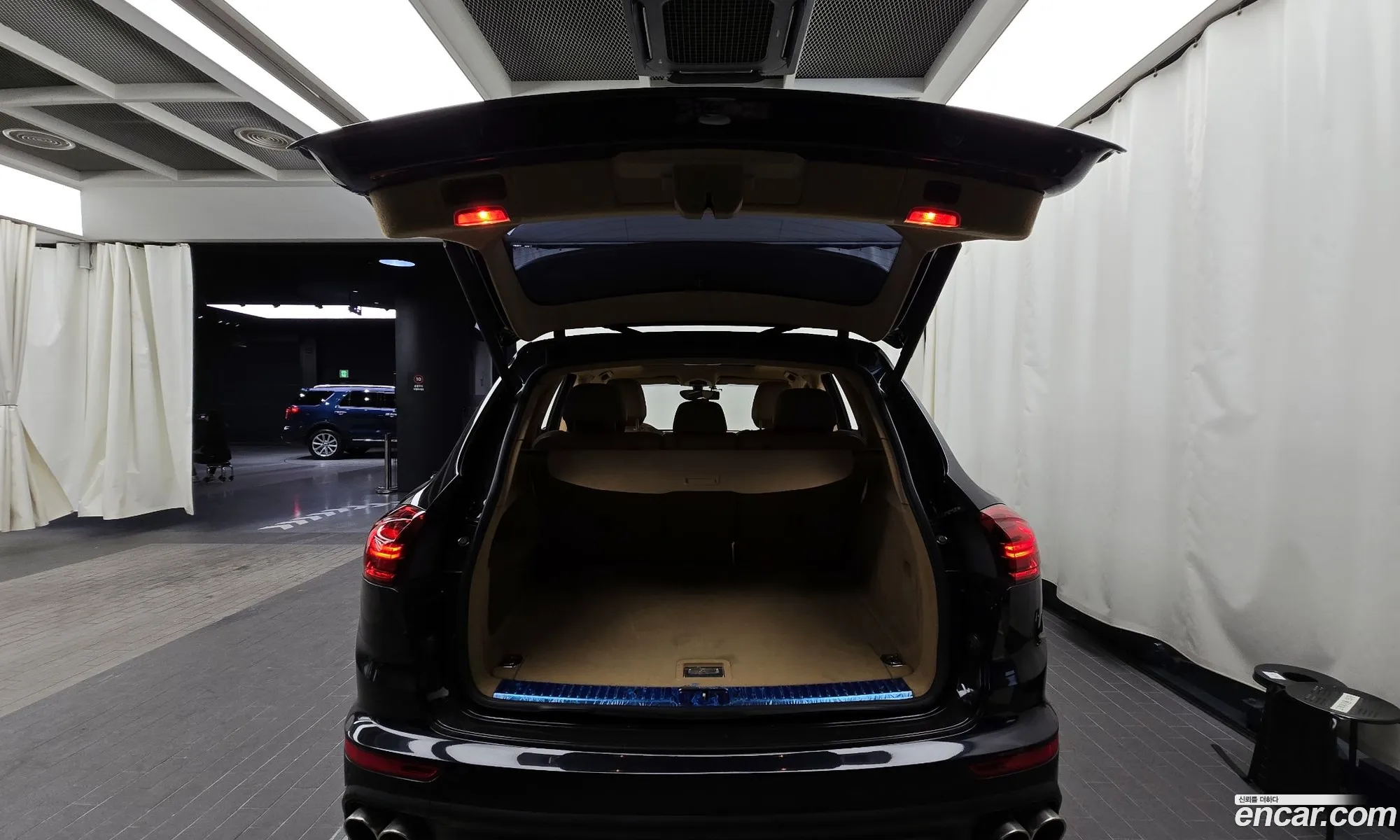 Porsche Cayenne 2015 WP1AB2921FLA61345 — 18