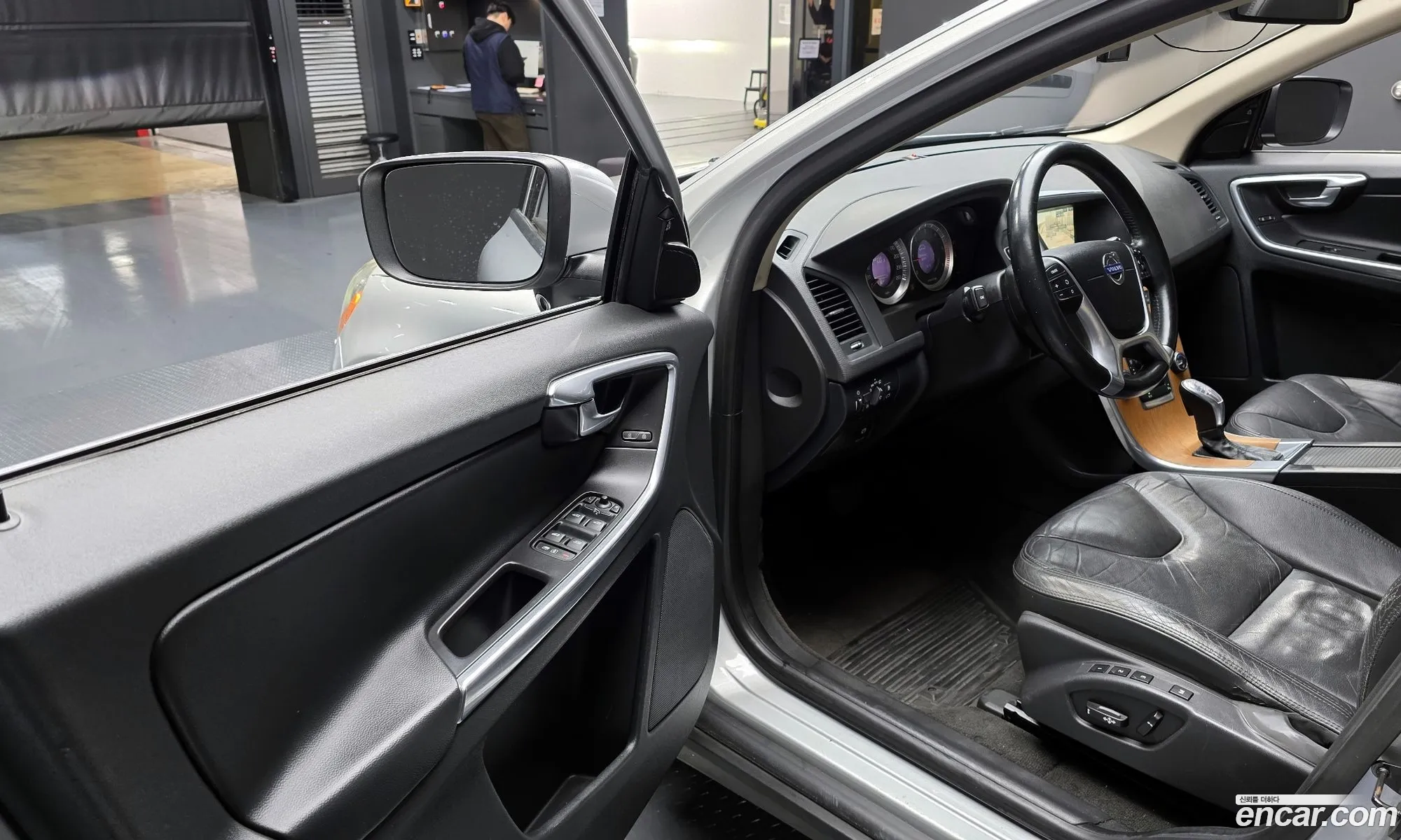 Volvo XC60 2013 YV1DZ88K0D2401393 — 3