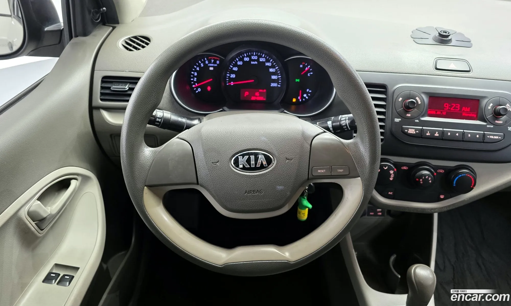 Kia Morning 2015 — 19