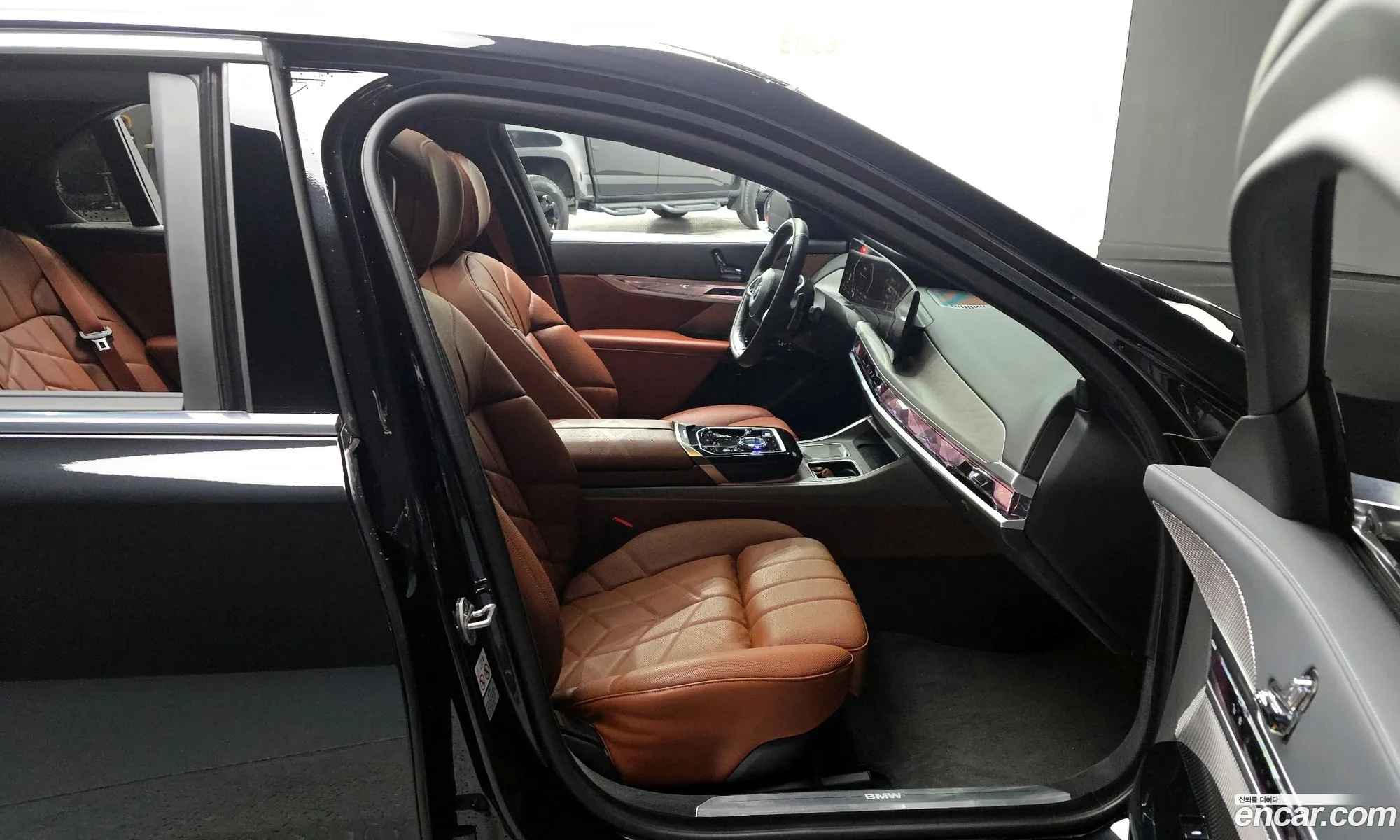 BMW 7 Series 2023 — 12