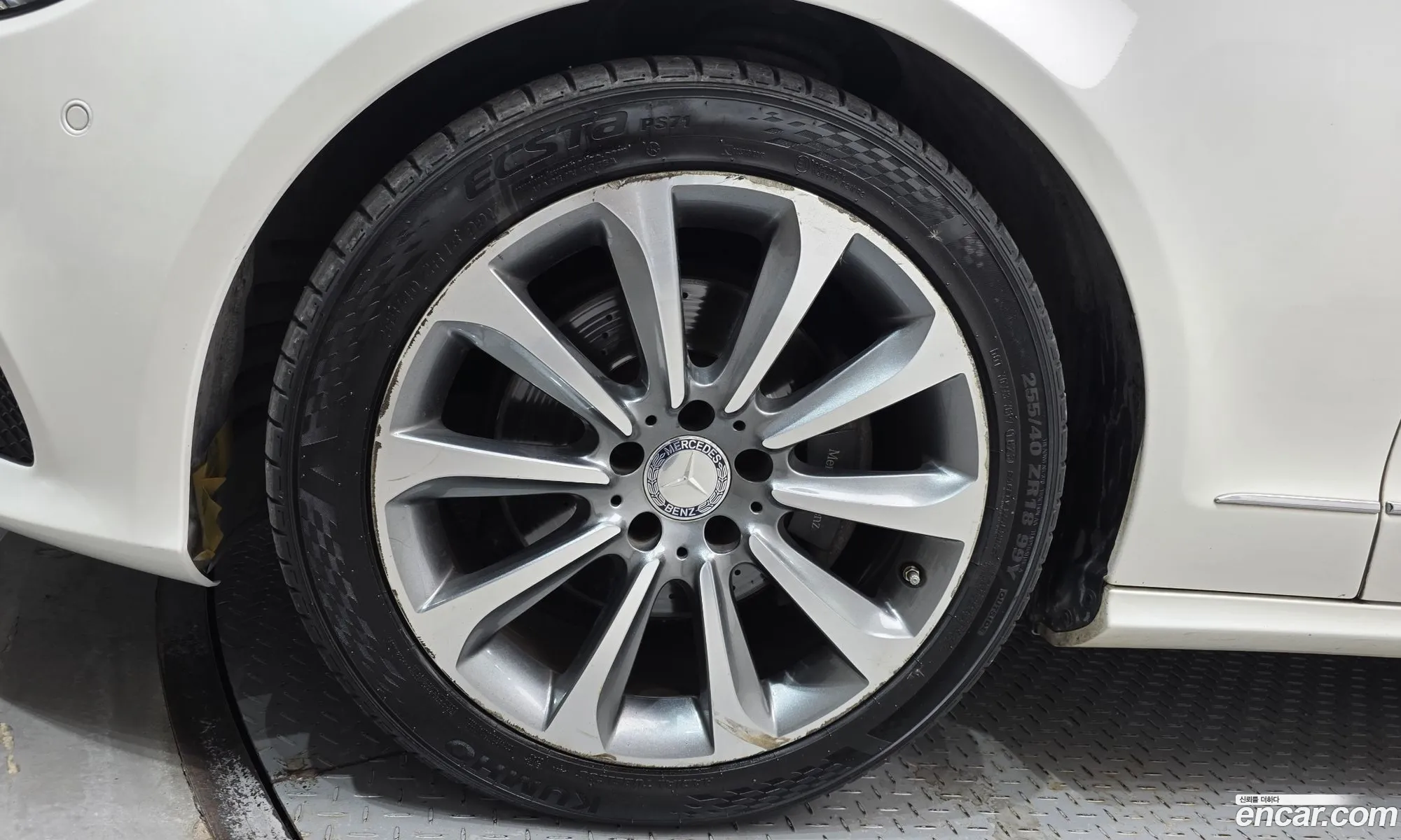 Mercedes-Benz CLS-Class W218 2016 — 16