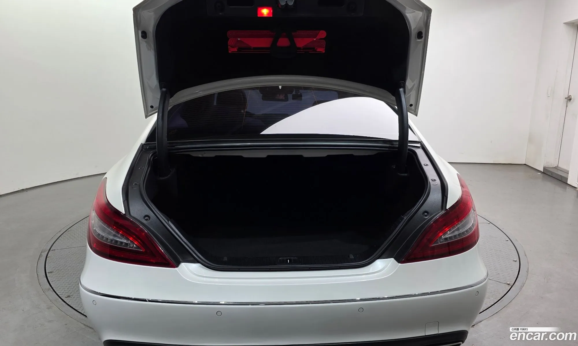Mercedes-Benz CLS-Class W218 2016 — 15