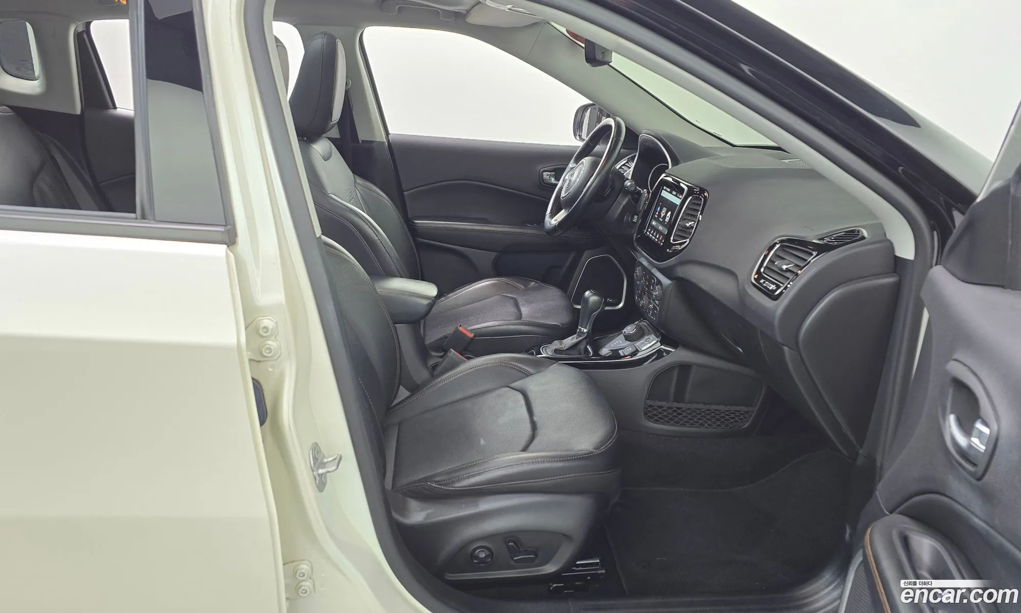 Jeep Compass 2020 11111111111111111 — 10