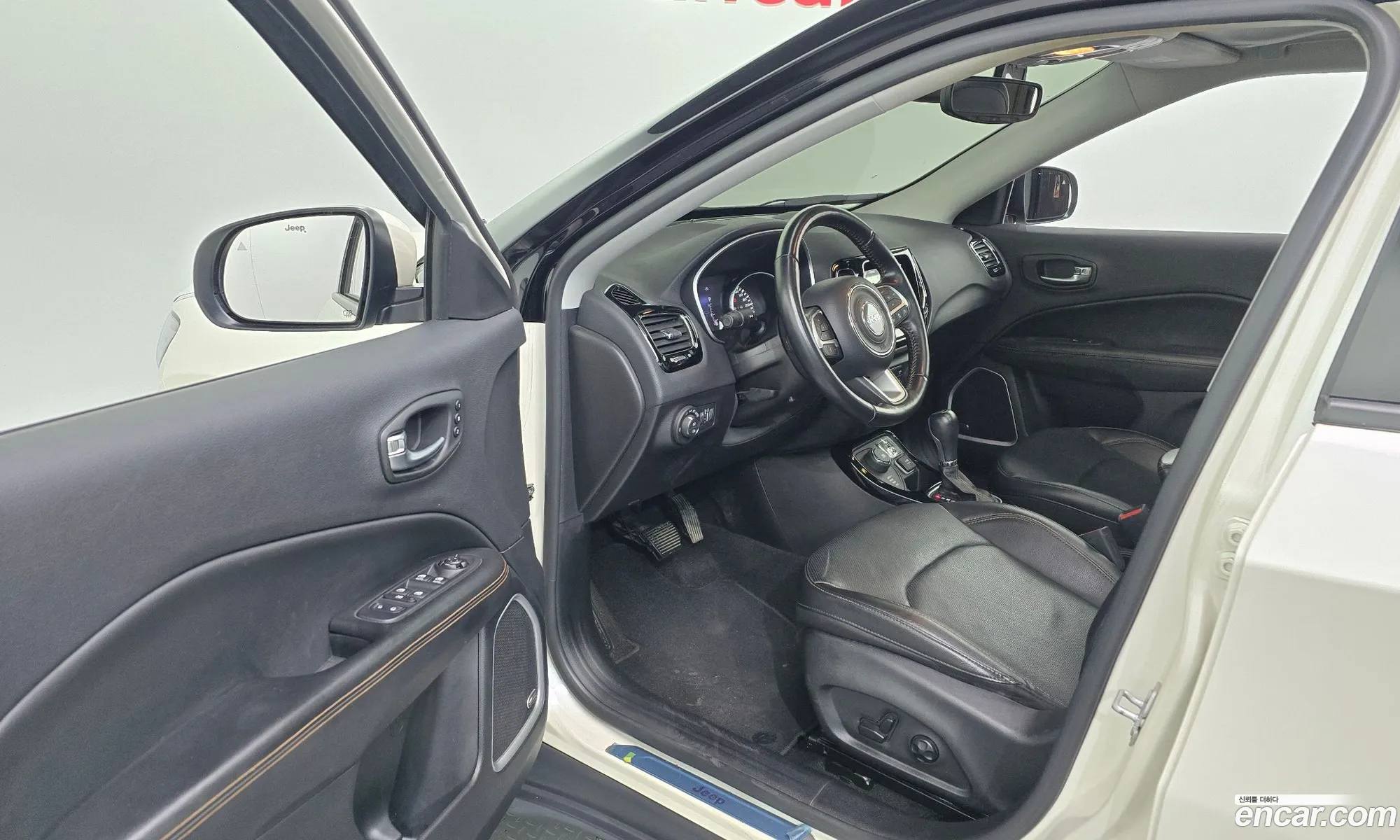 Jeep Compass 2020 11111111111111111 — 4