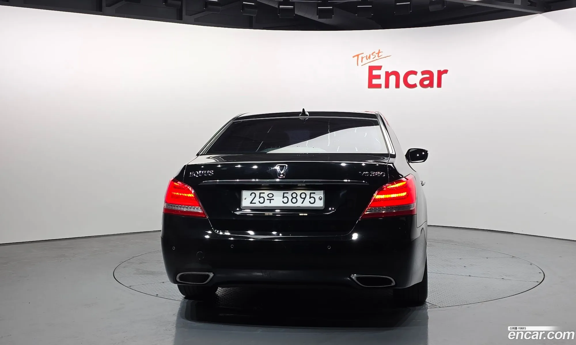 Hyundai Equus 2014 — 12