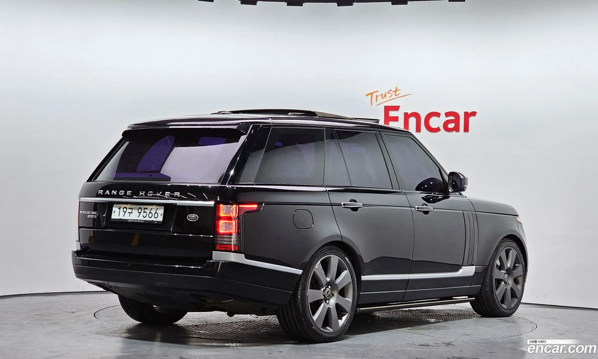 Land Rover Range Rover 2014 SALGA2JF6EA169573 — 8