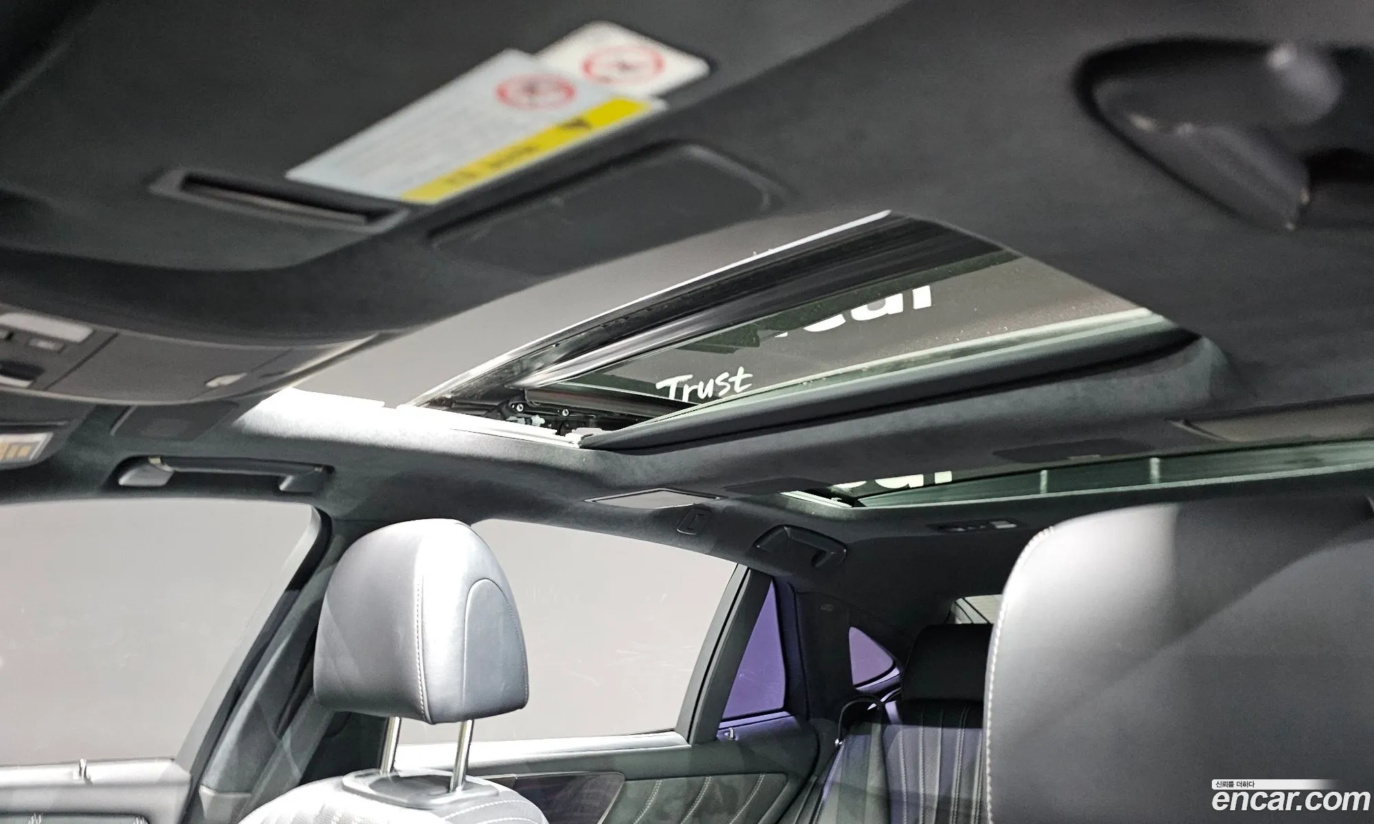 Lexus LS500 2018 — 16